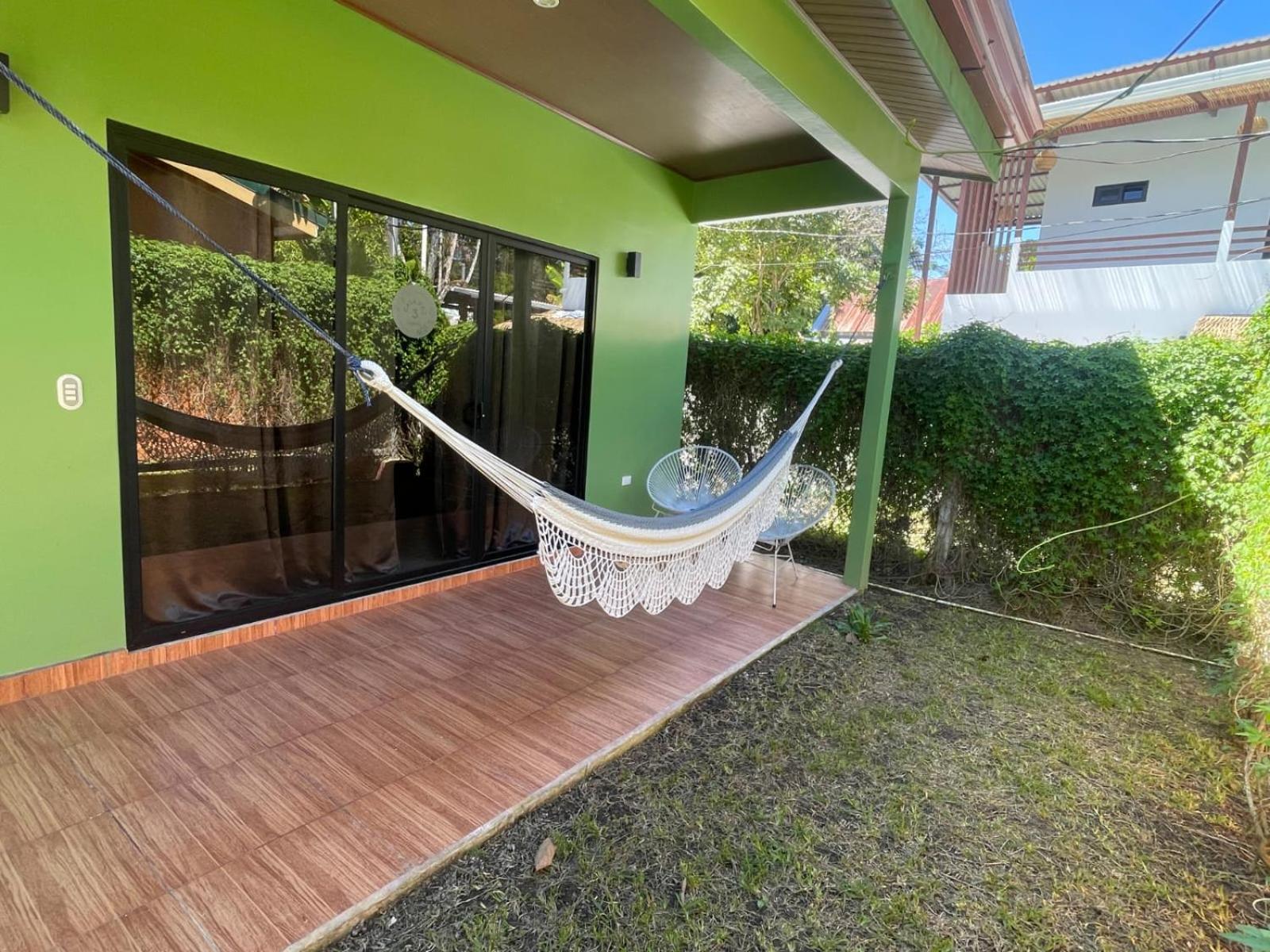 One-Bedroom House photo 1