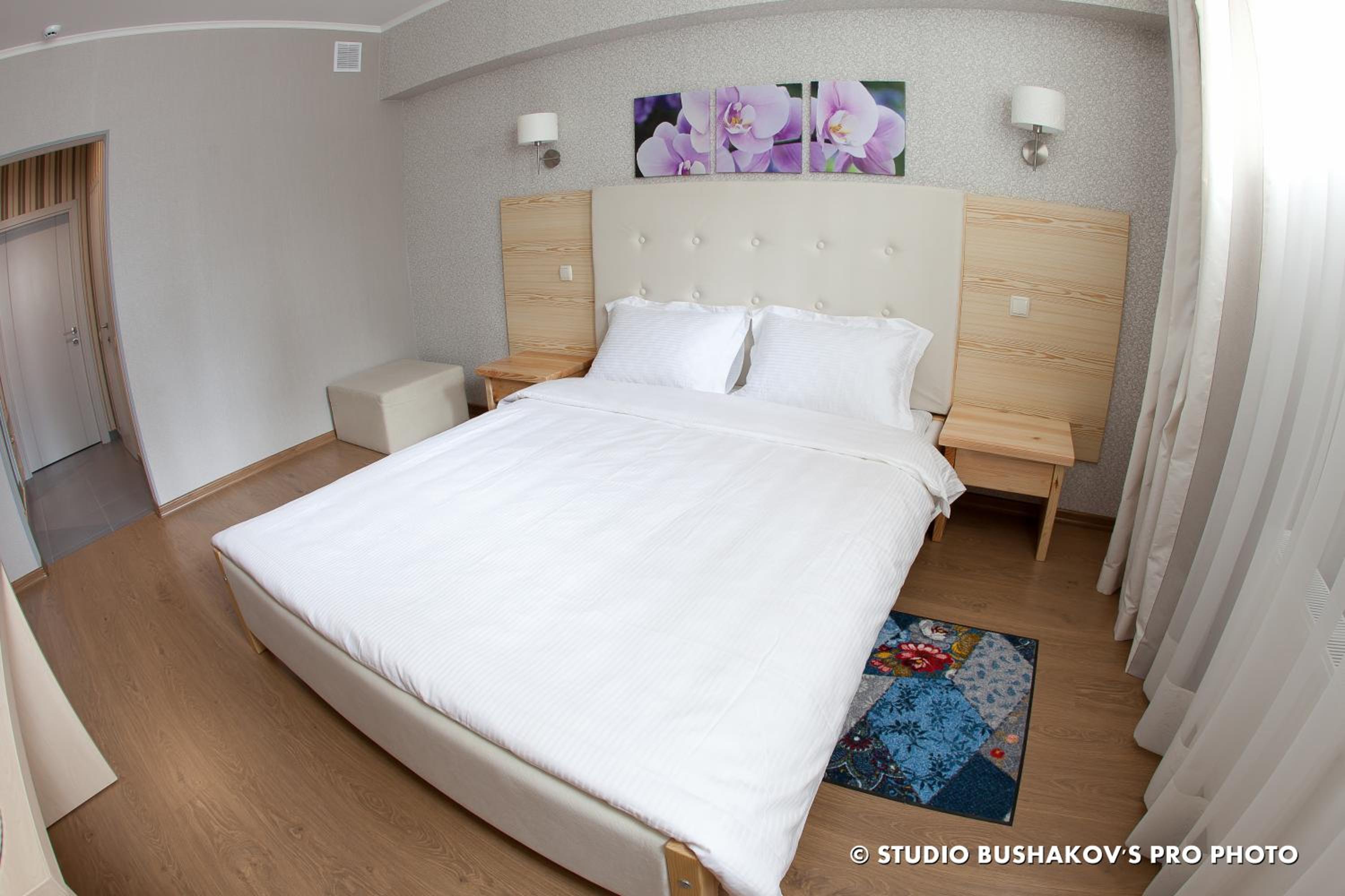 Economy Double Room - Basement Floor photo 2