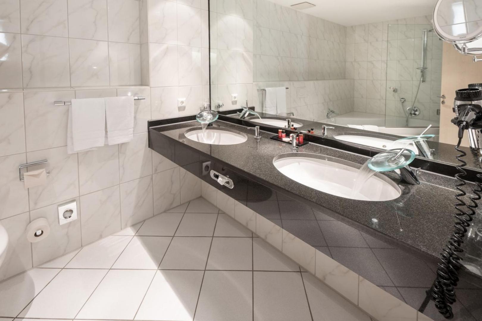 Suite photo 1