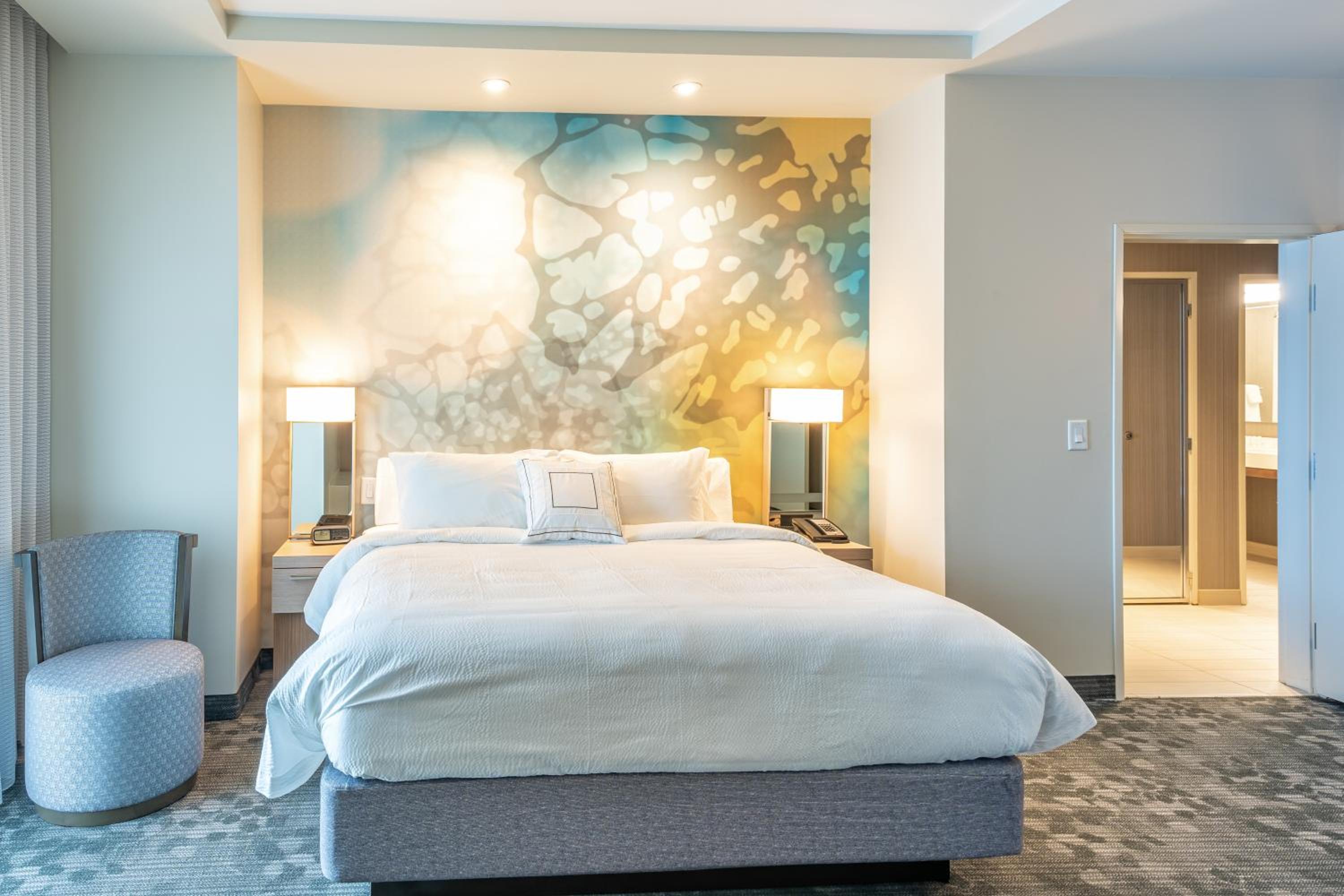 Guest room, 1 King, Sofa bed - Photo 4
