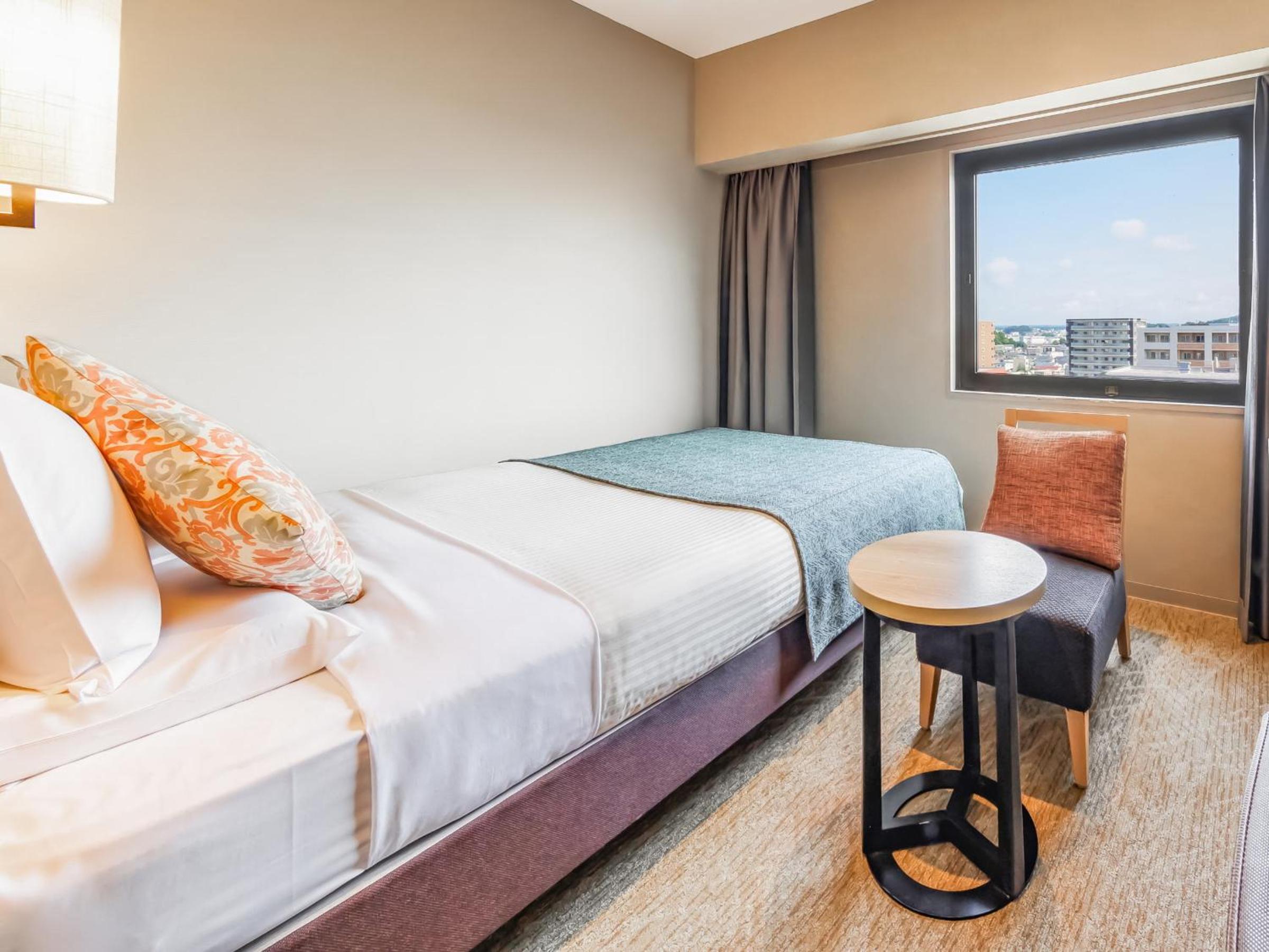 Standard Single Room - Non-Smoking
