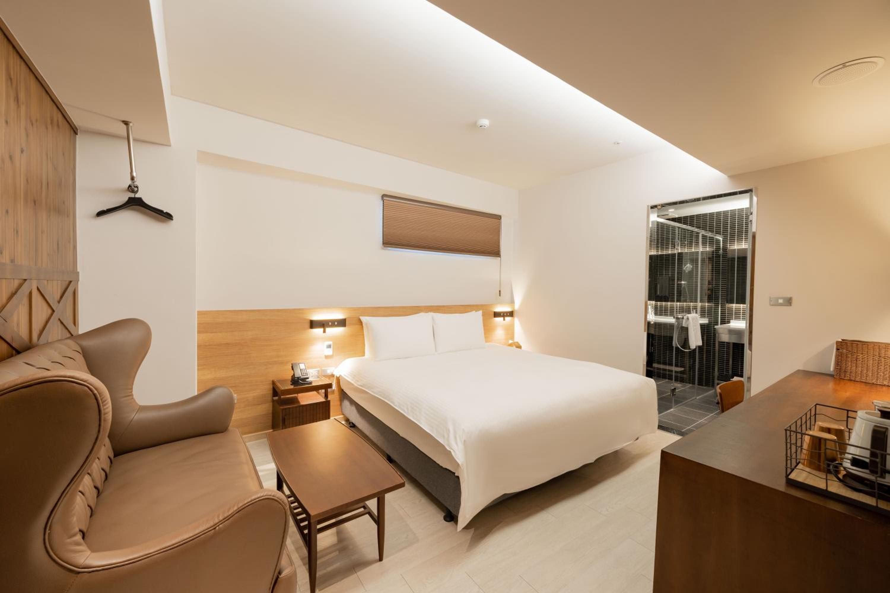 Deluxe Double Room photo 3