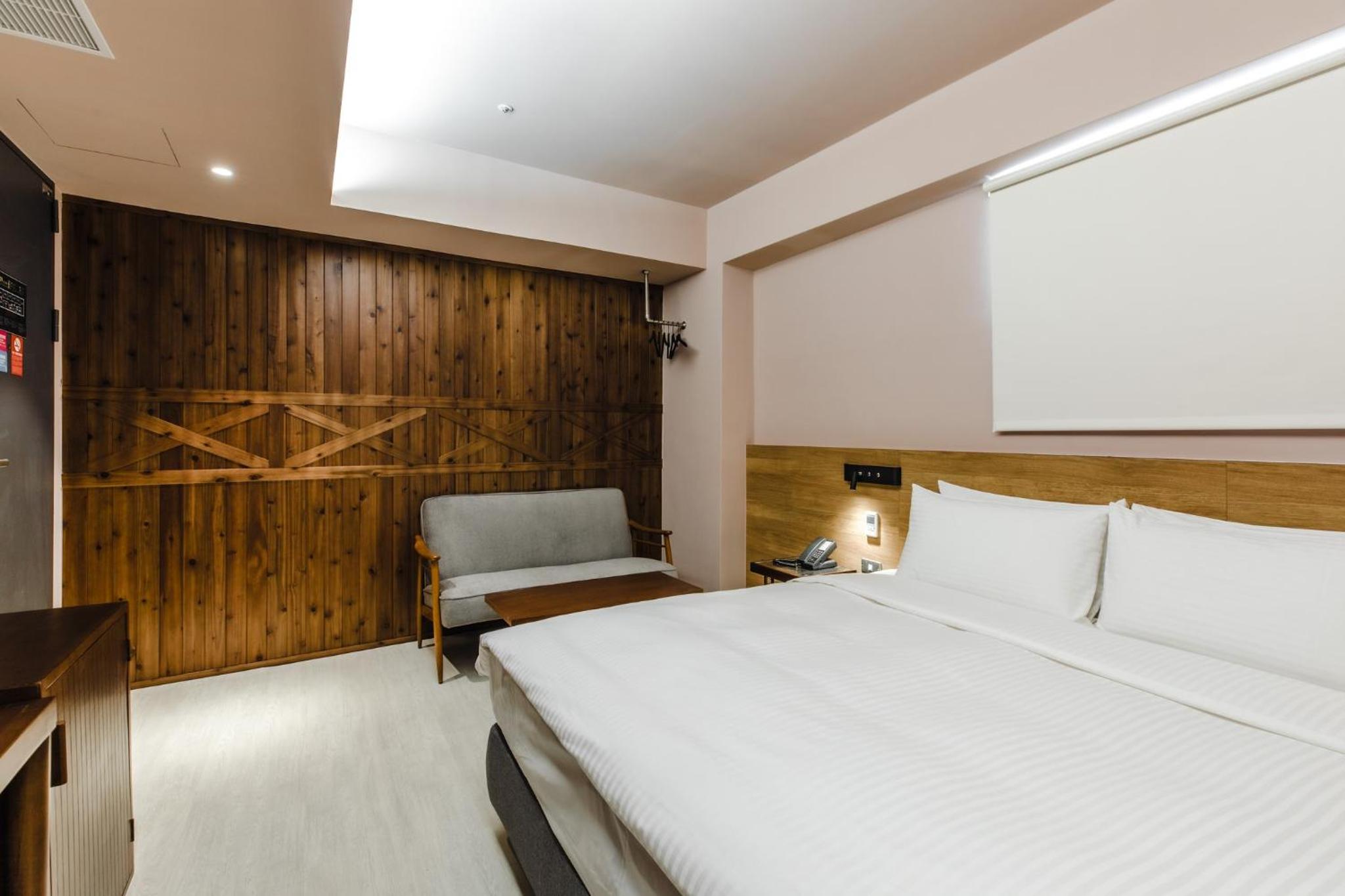 Deluxe Double Room photo 2