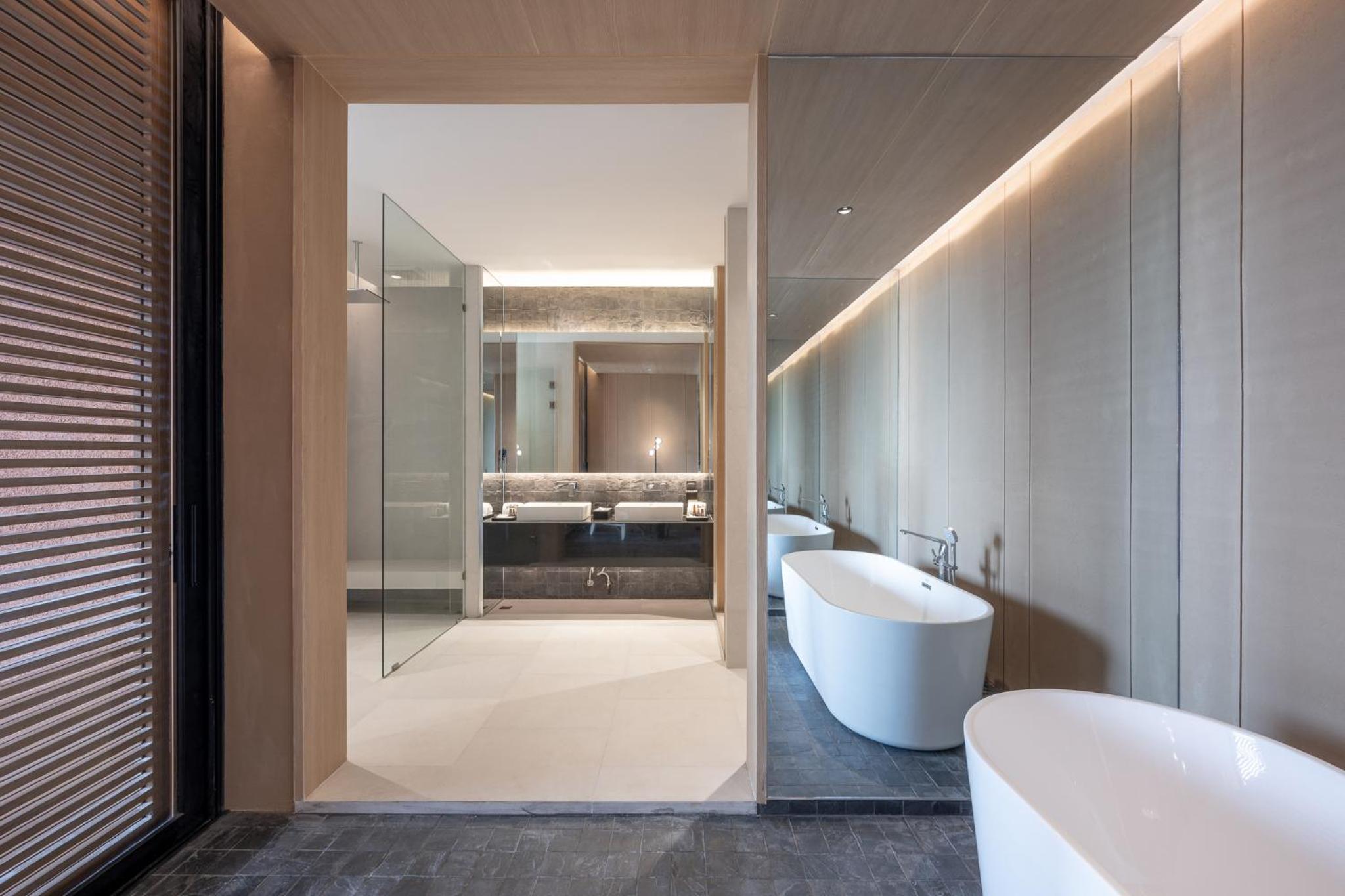 Executive Suite photo 2