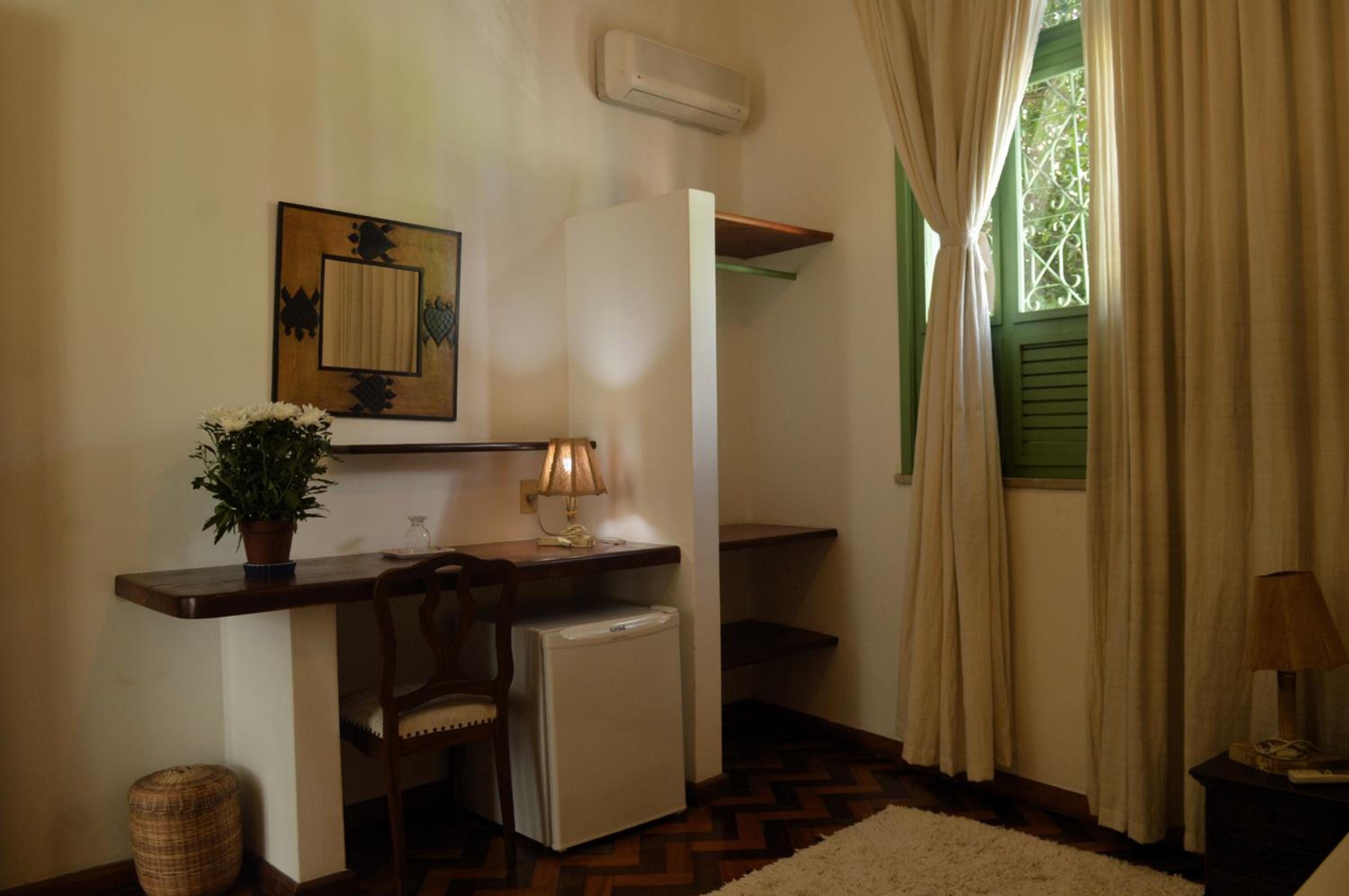 Double Room with Shared Bathroom photo 2