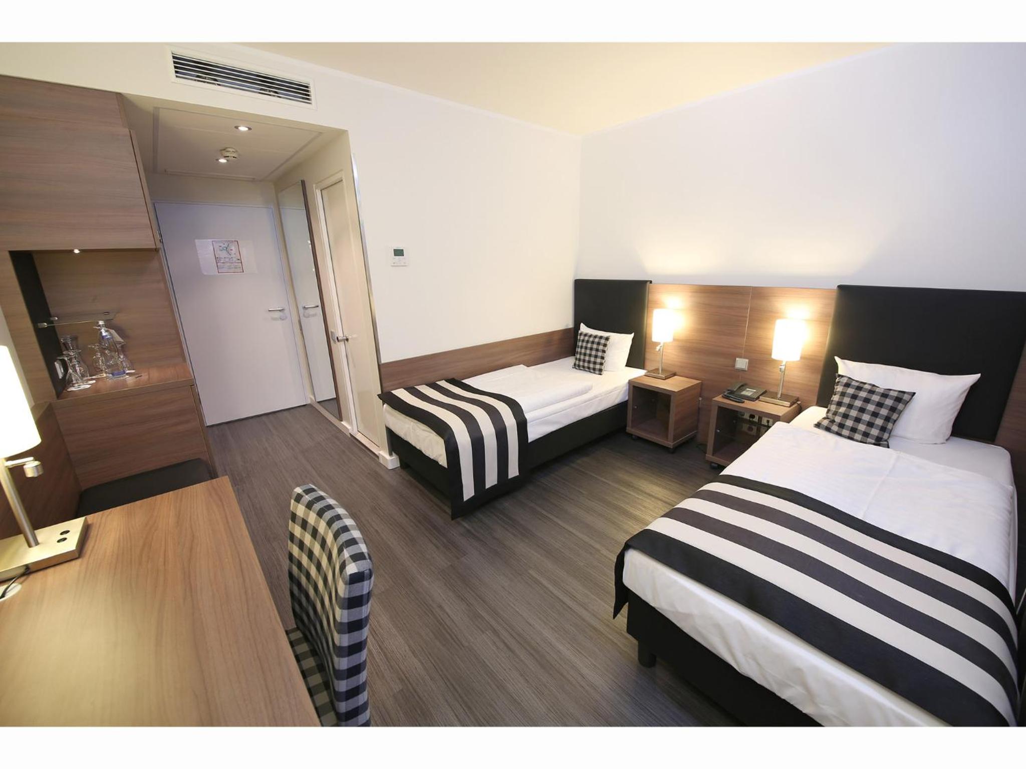 Classic Twin Room