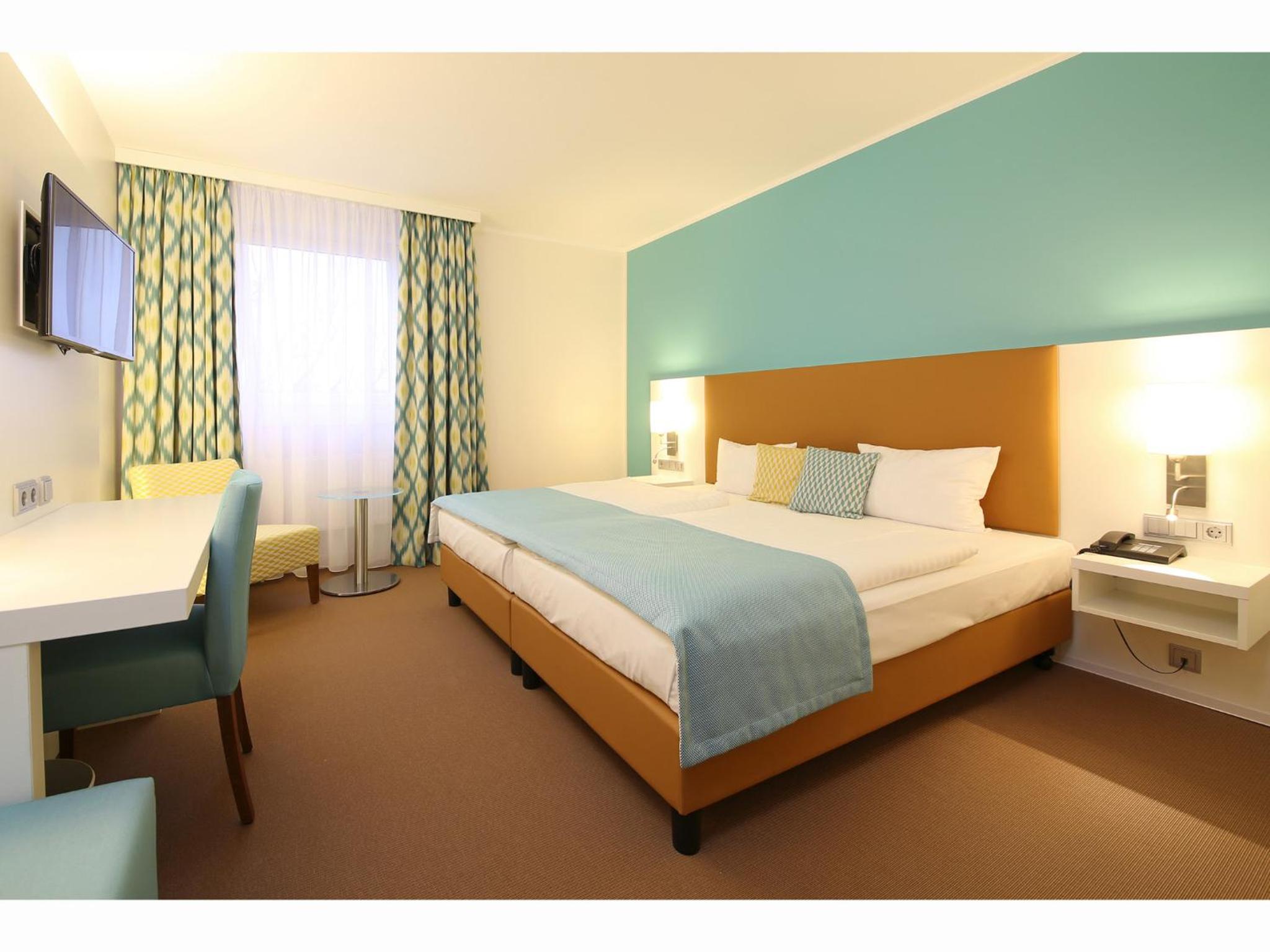 Classic Double Room - Photo 16