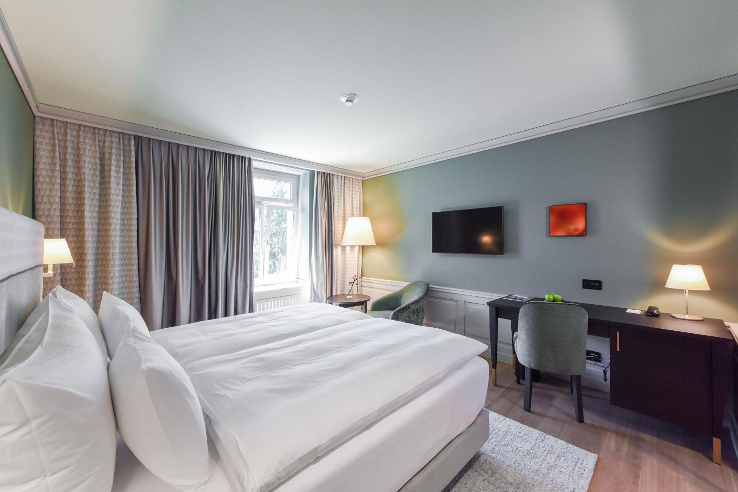 Corner Double Room Cresta
