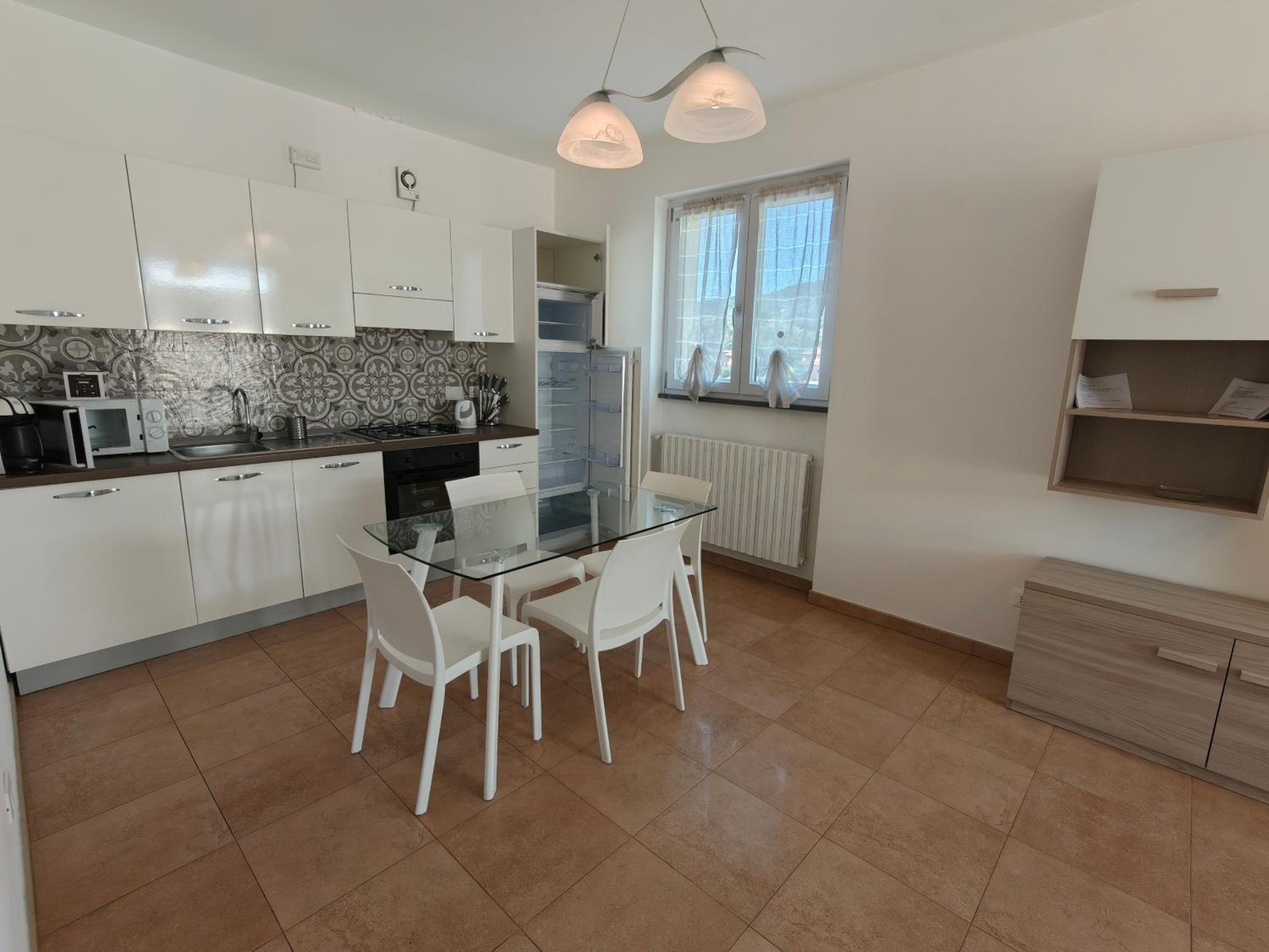 Two-Bedroom Apartment with Pool View photo 3
