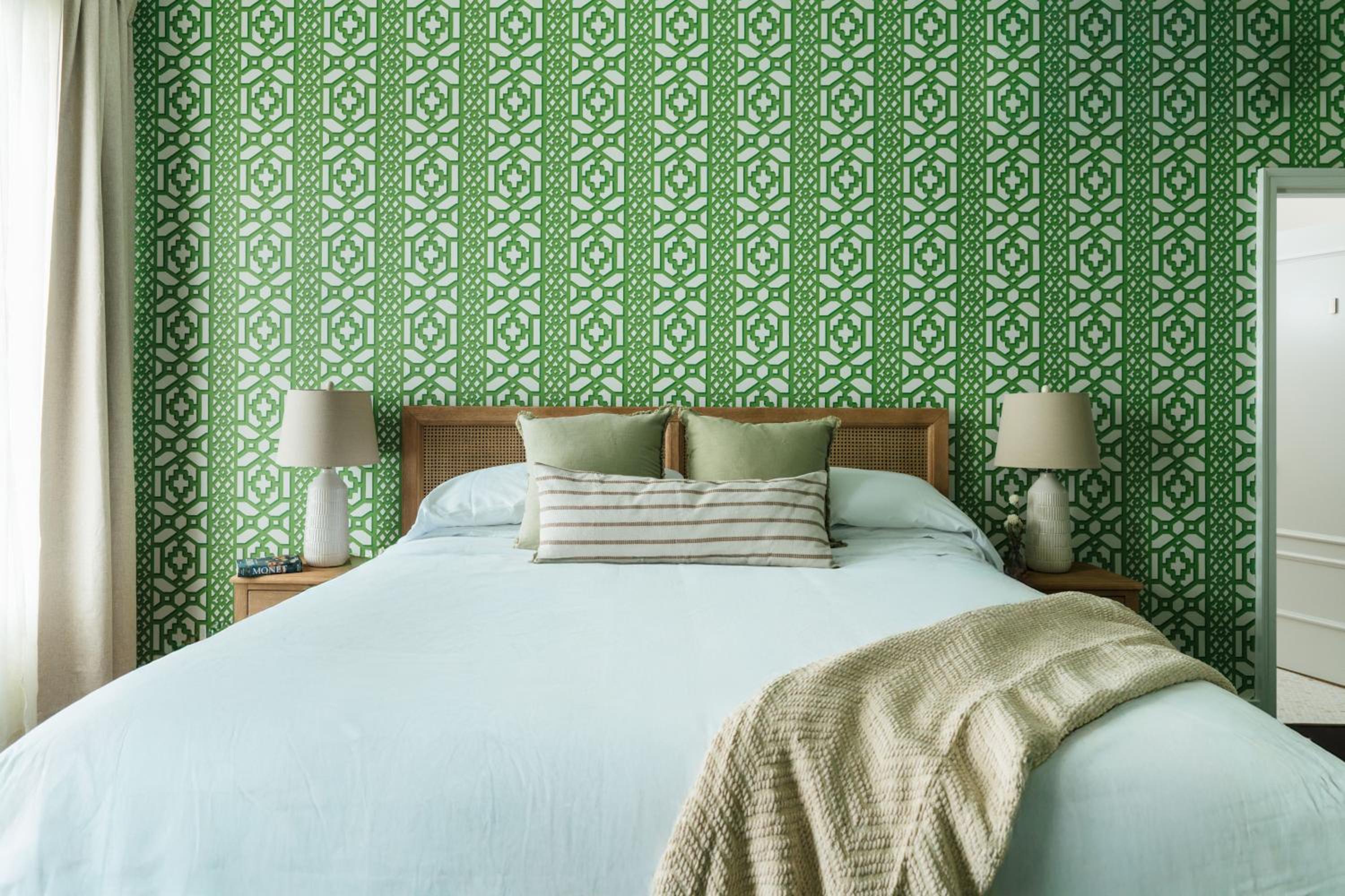 Queen Room - Photo 12