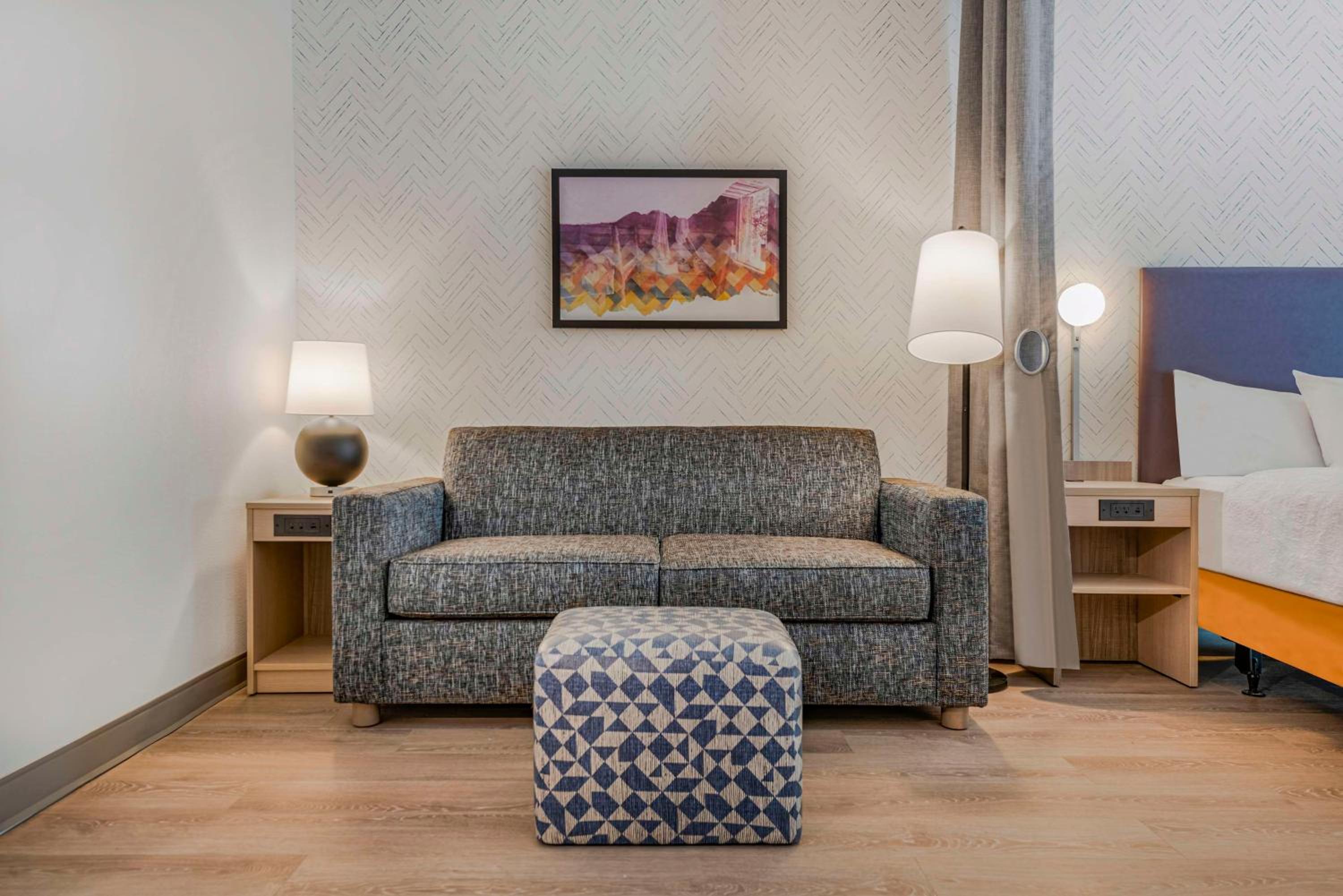 King Studio Suite - Photo 8