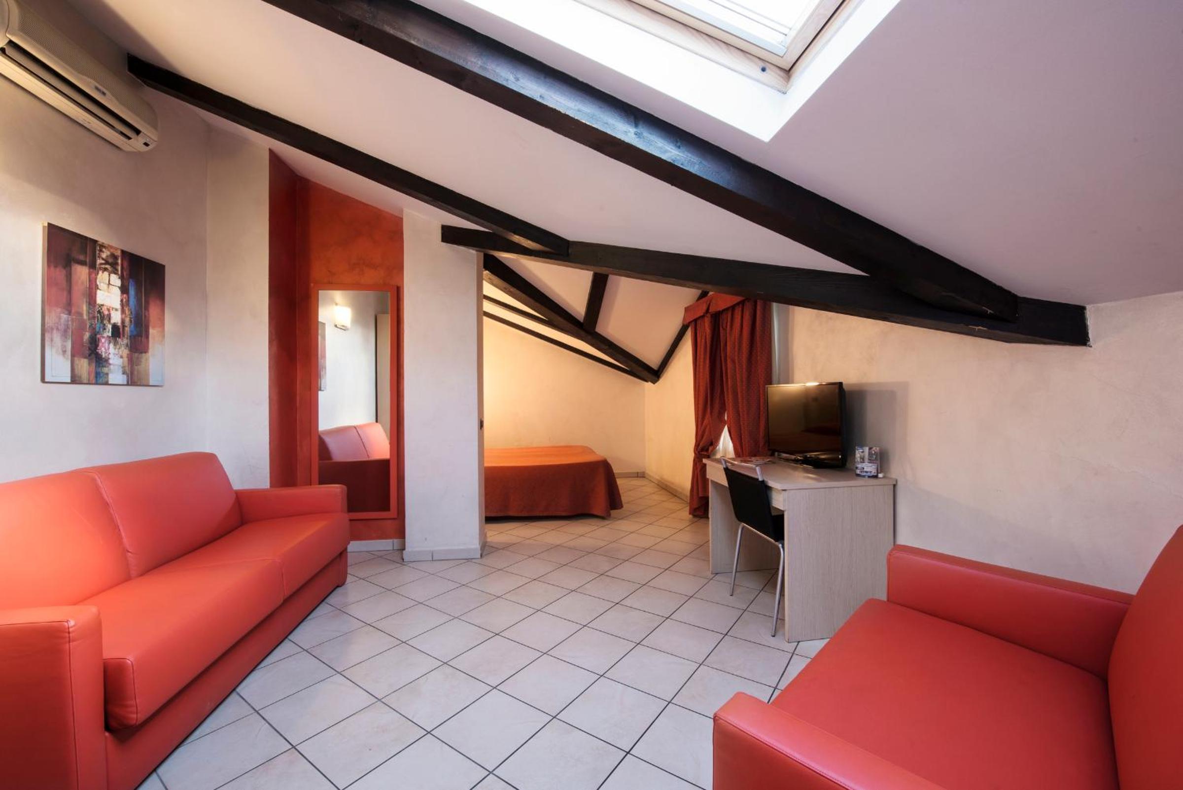 Quadruple Room - Photo 4