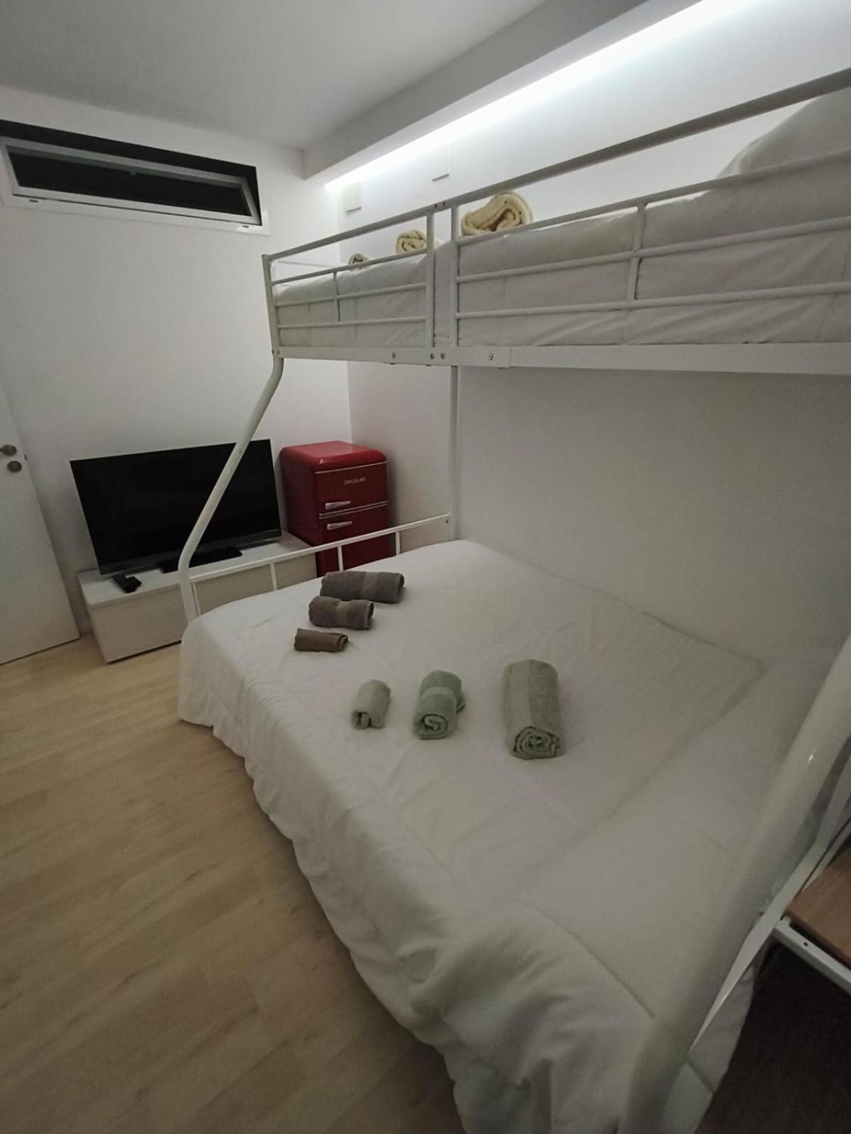 Economy Quadruple Room