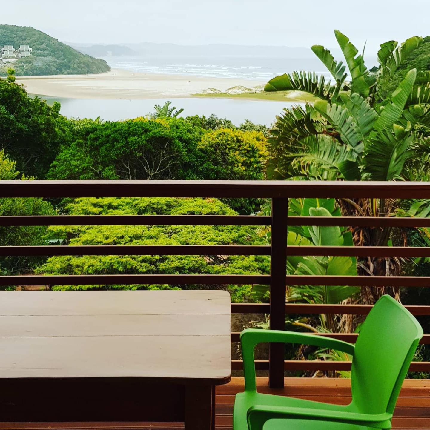 Deluxe Suite with Sea View - Photo 2