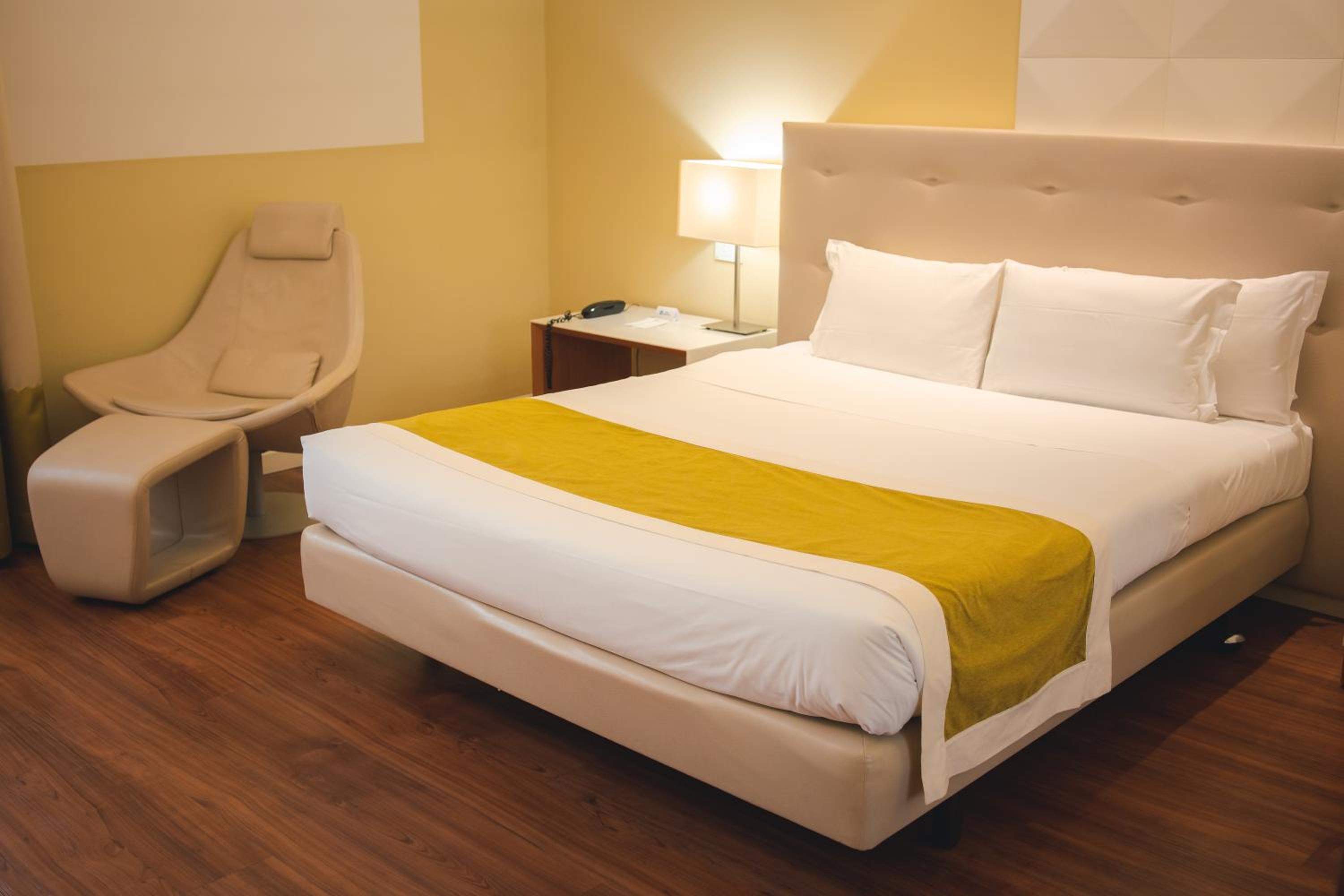 Comfort Queen Room - First Floor photo 2