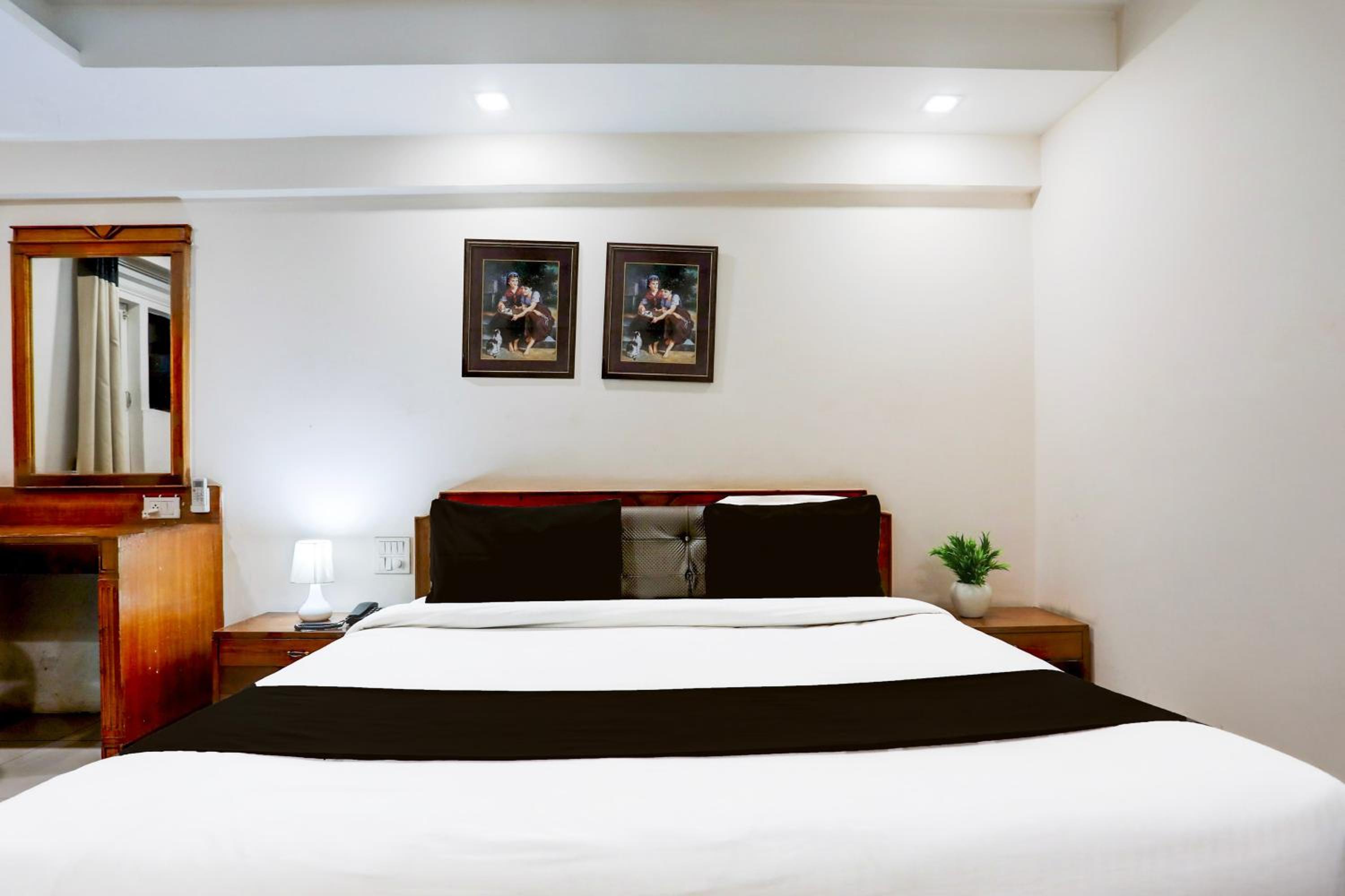 Classic Triple Room