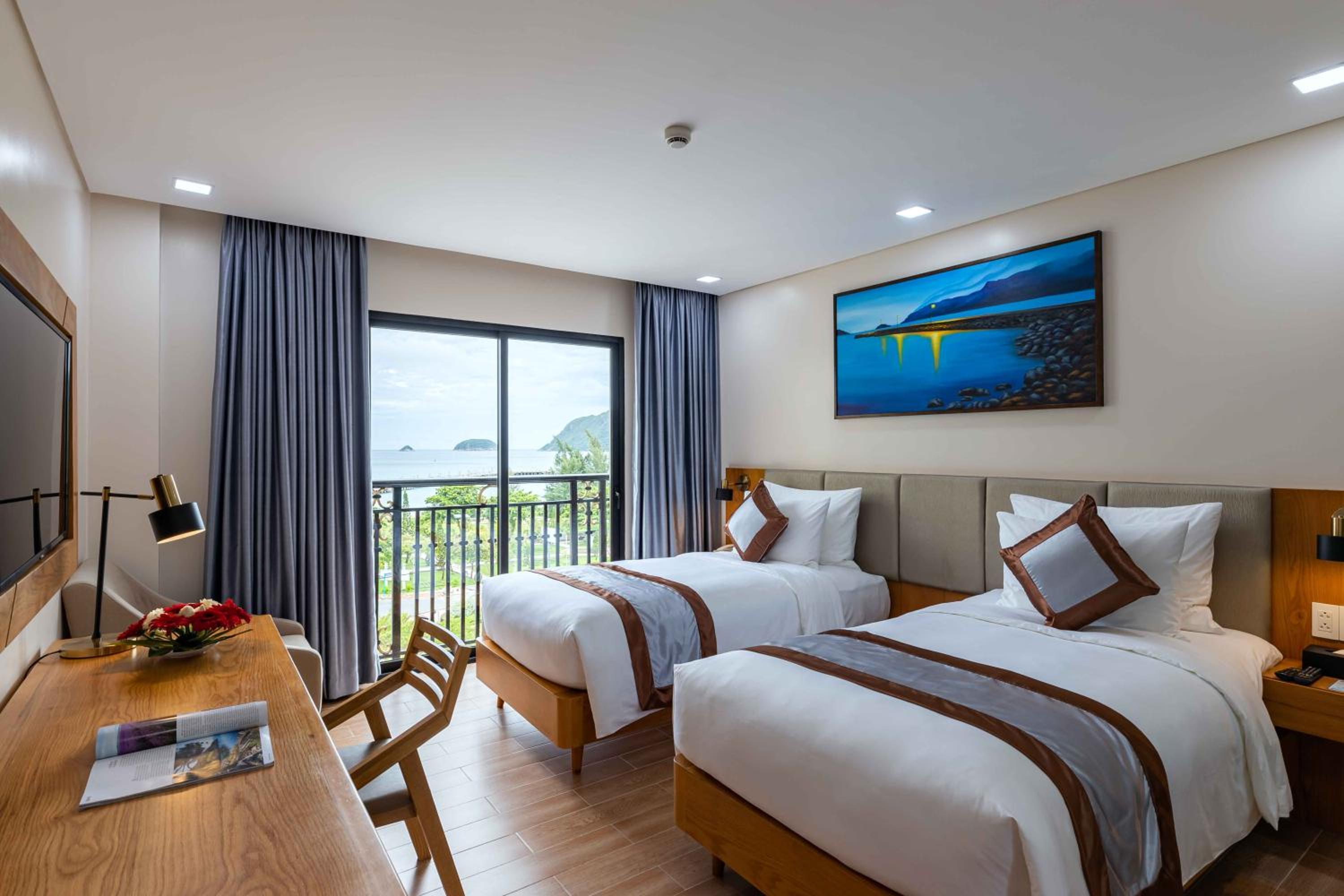Twin Room with Mountain View - Photo 2
