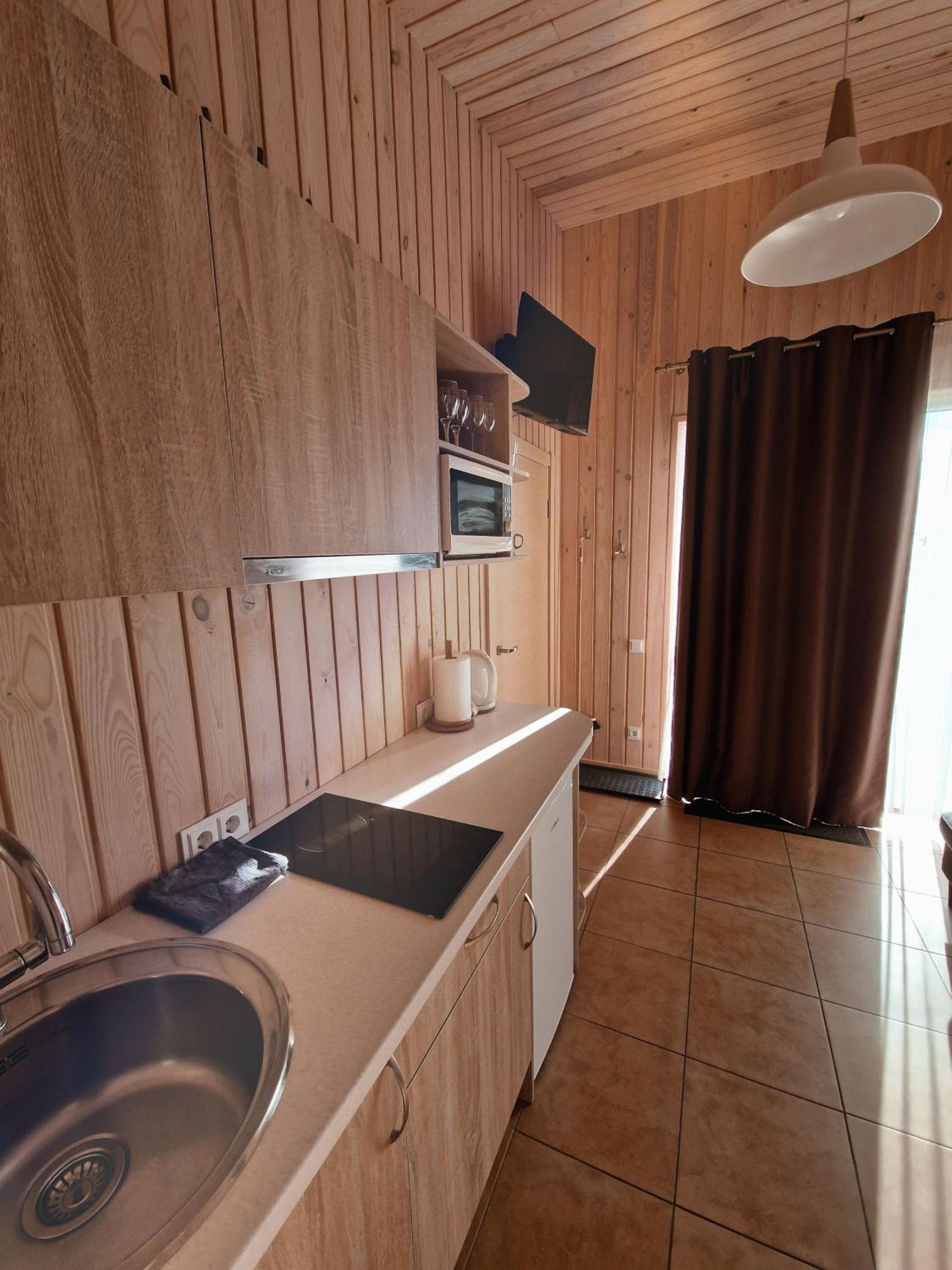Apartment - Disability Access - Photo 7