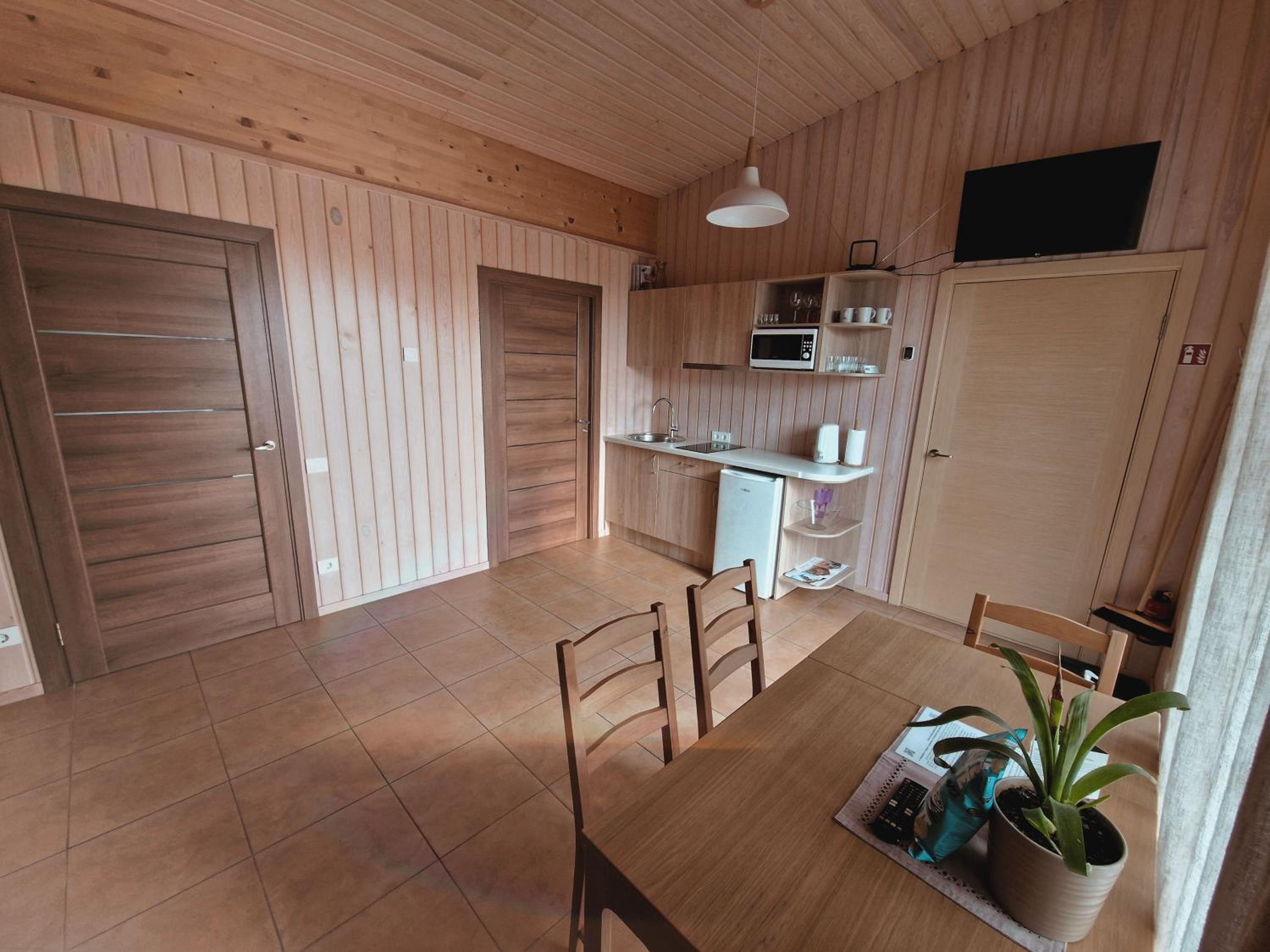 Apartment - Disability Access - Photo 3