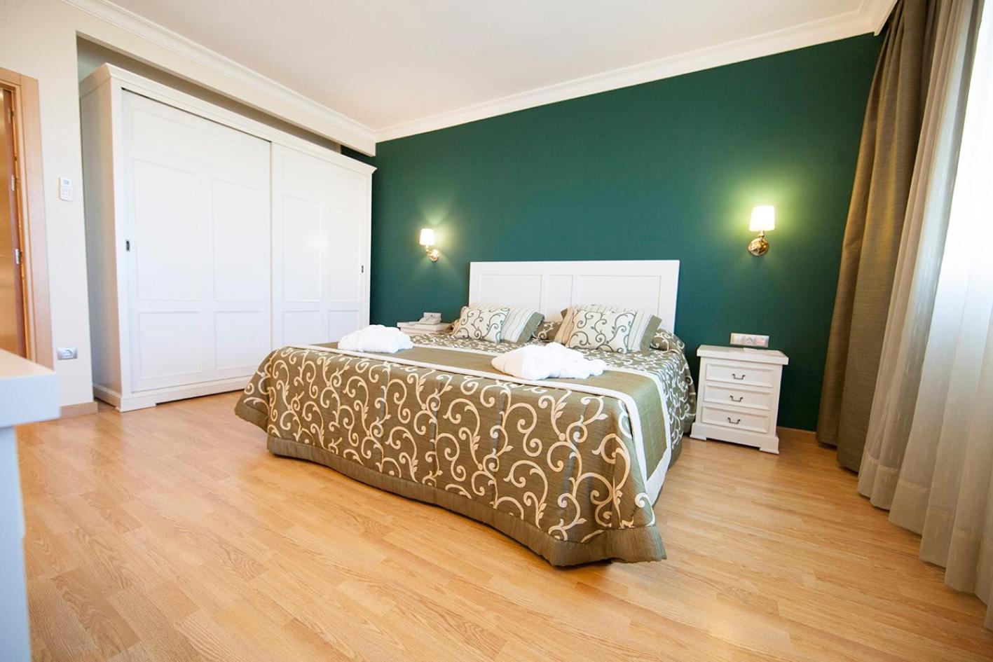 Suite - Photo 7