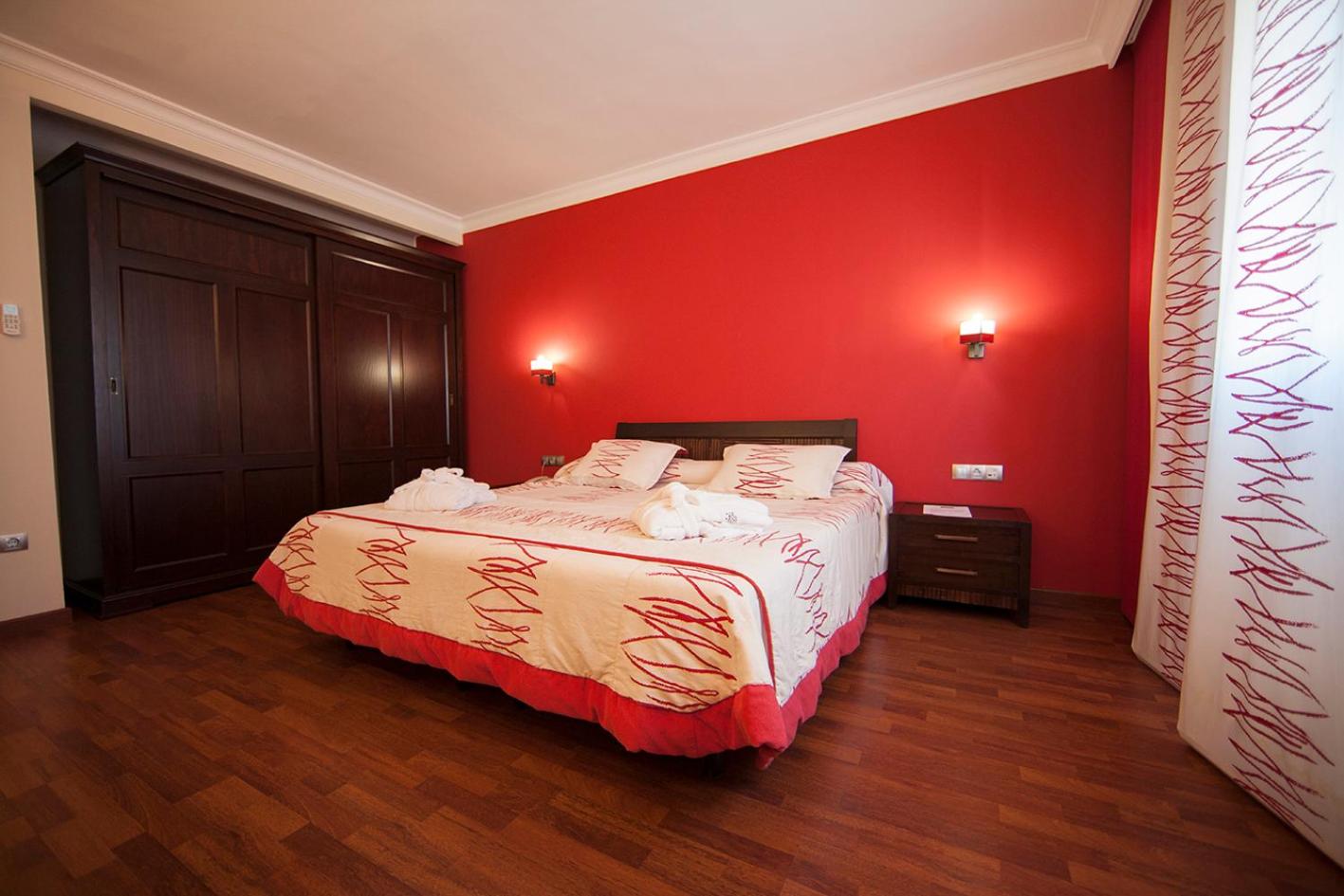 Suite - Photo 4