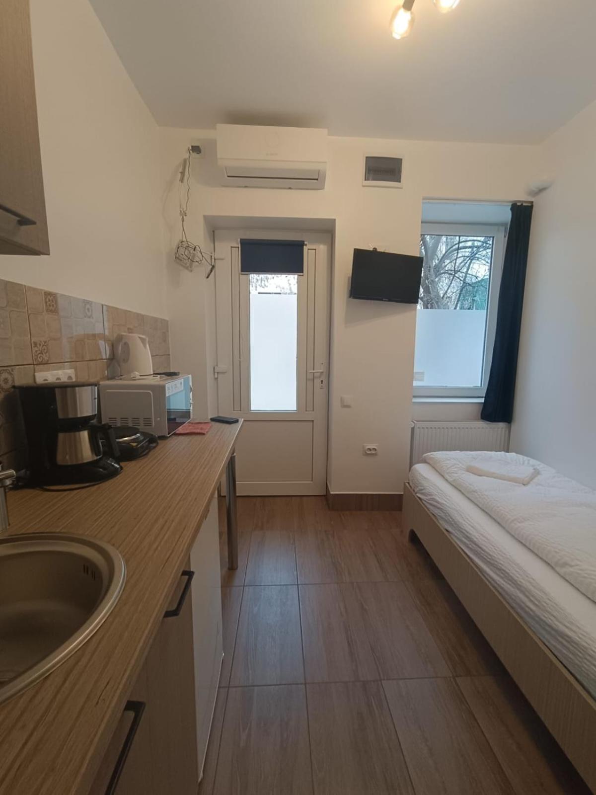 Single Room Ground Floor