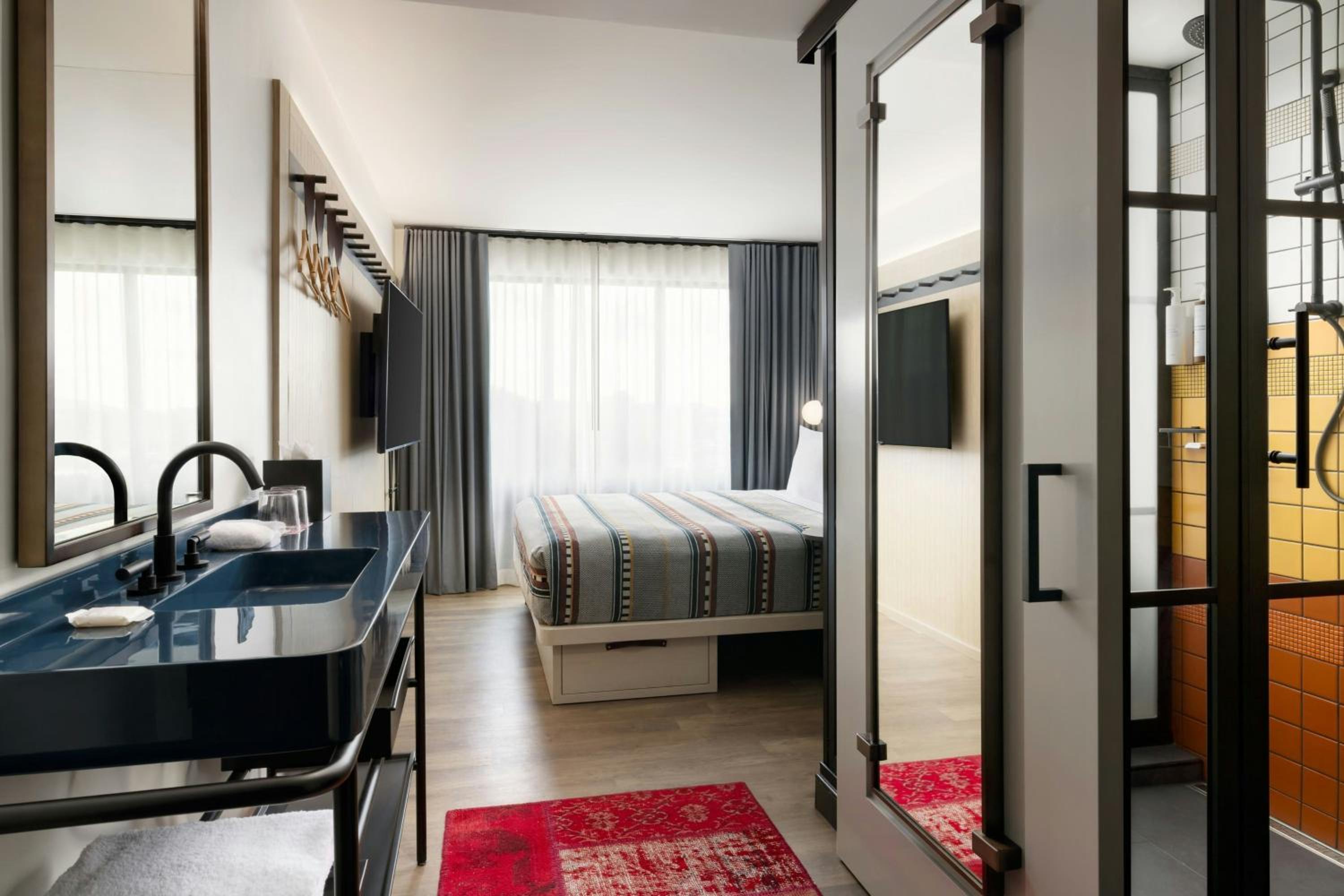King Room - Photo 1