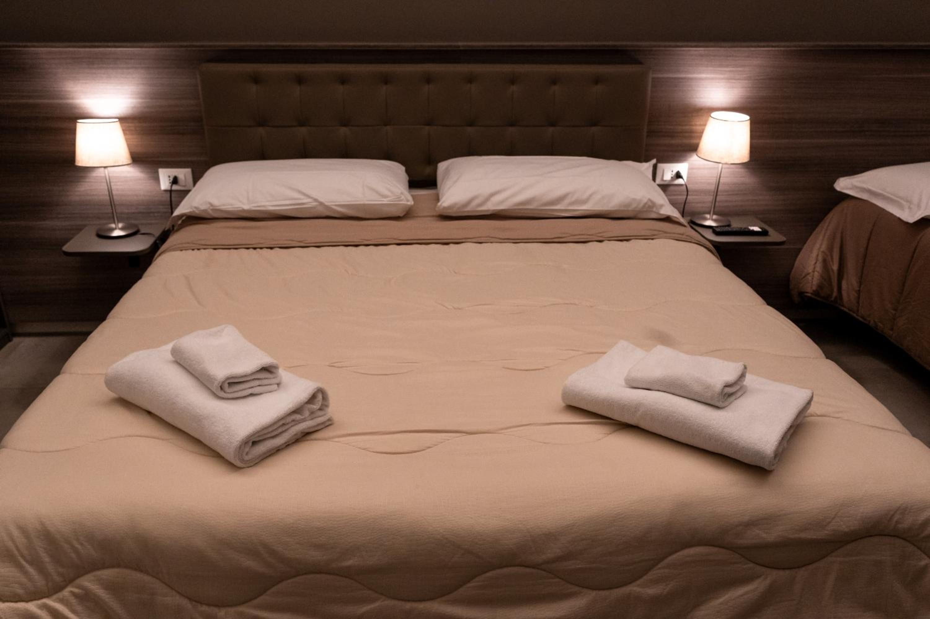 Triple Room with Private Bathroom photo 1