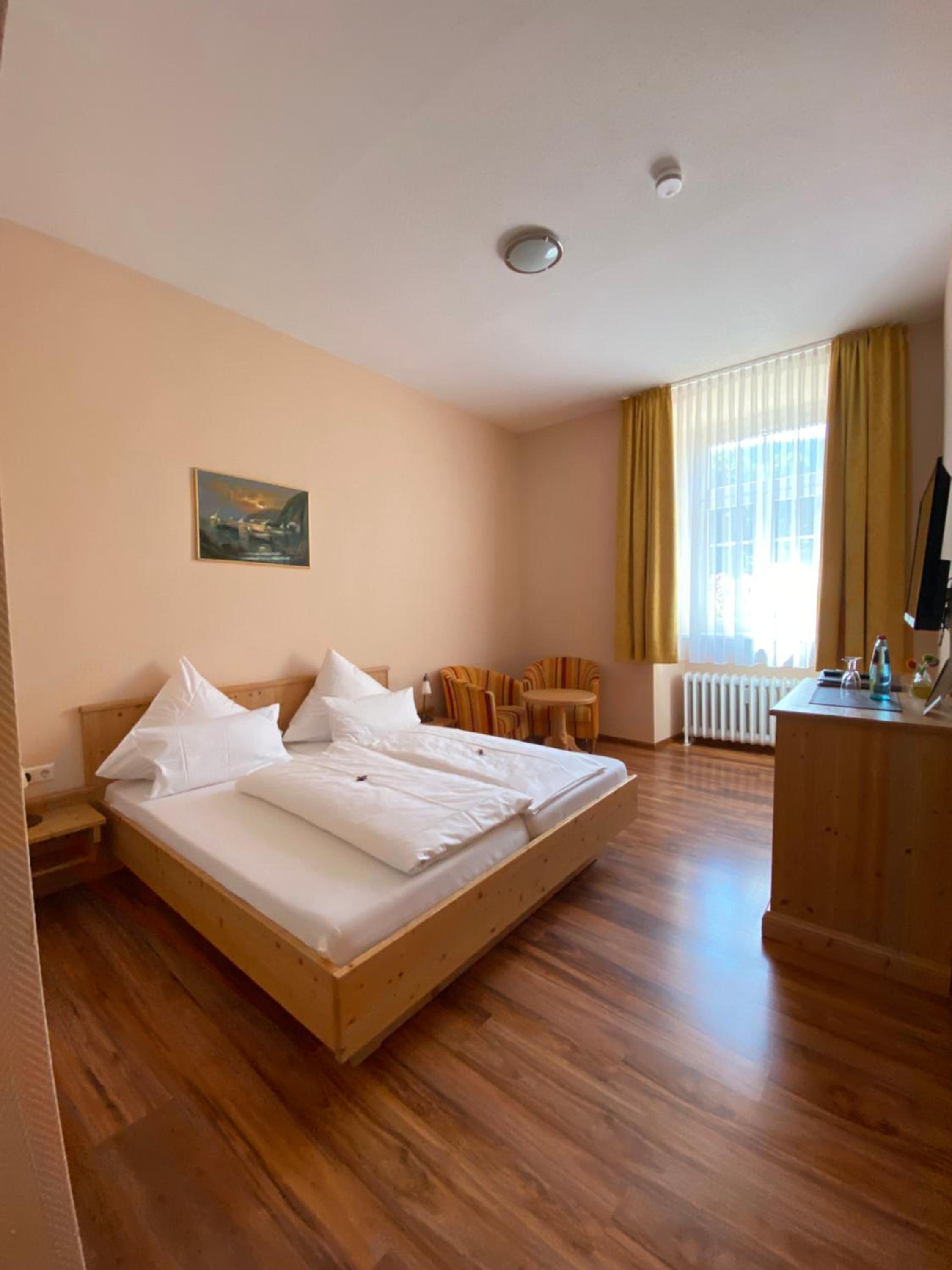 Standard Double Room photo 3