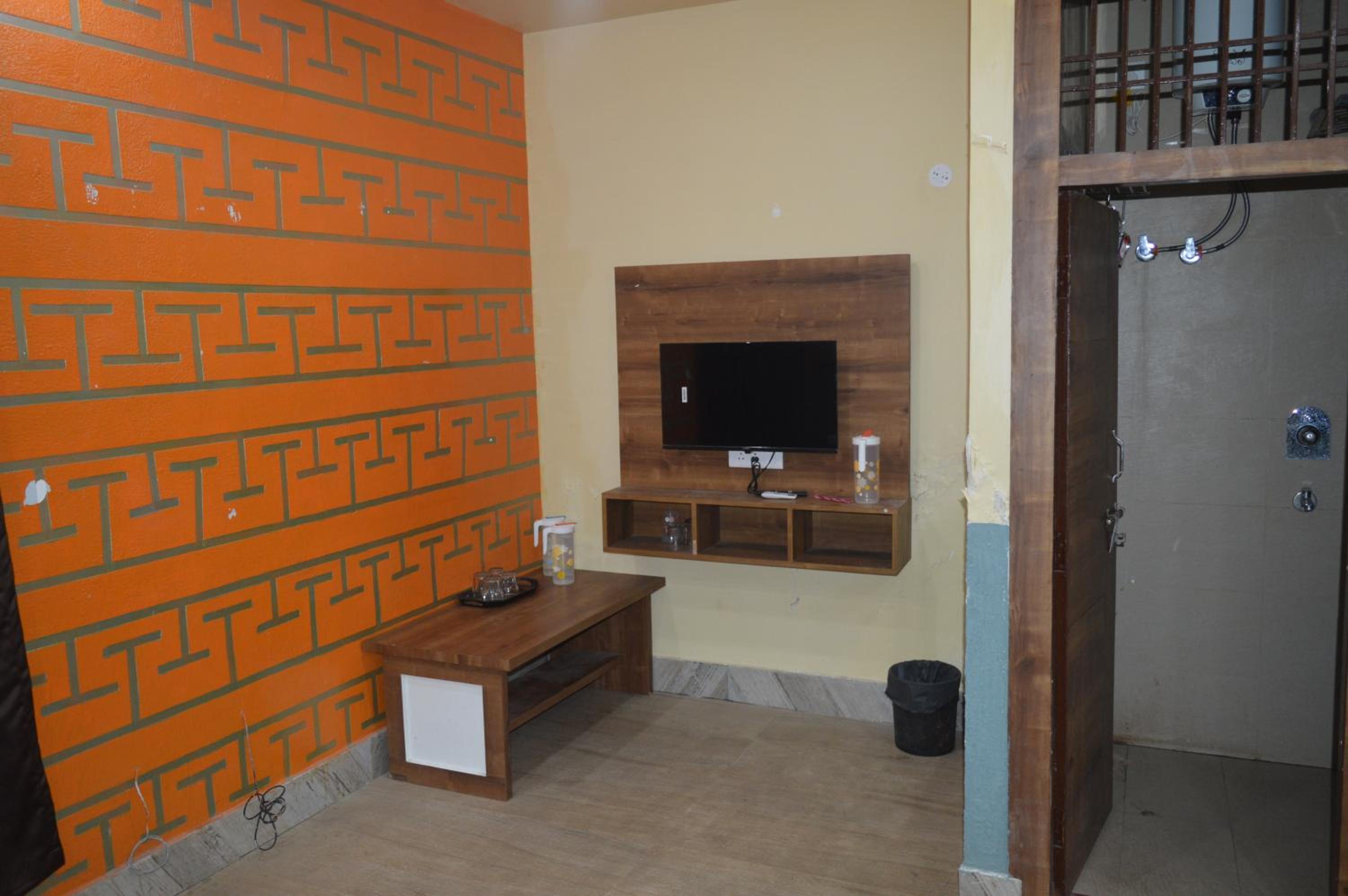 Double Room - Photo 1
