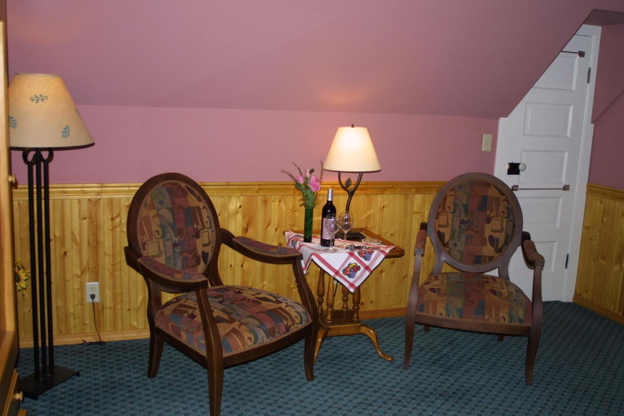 Two-Bedroom Suite photo 3