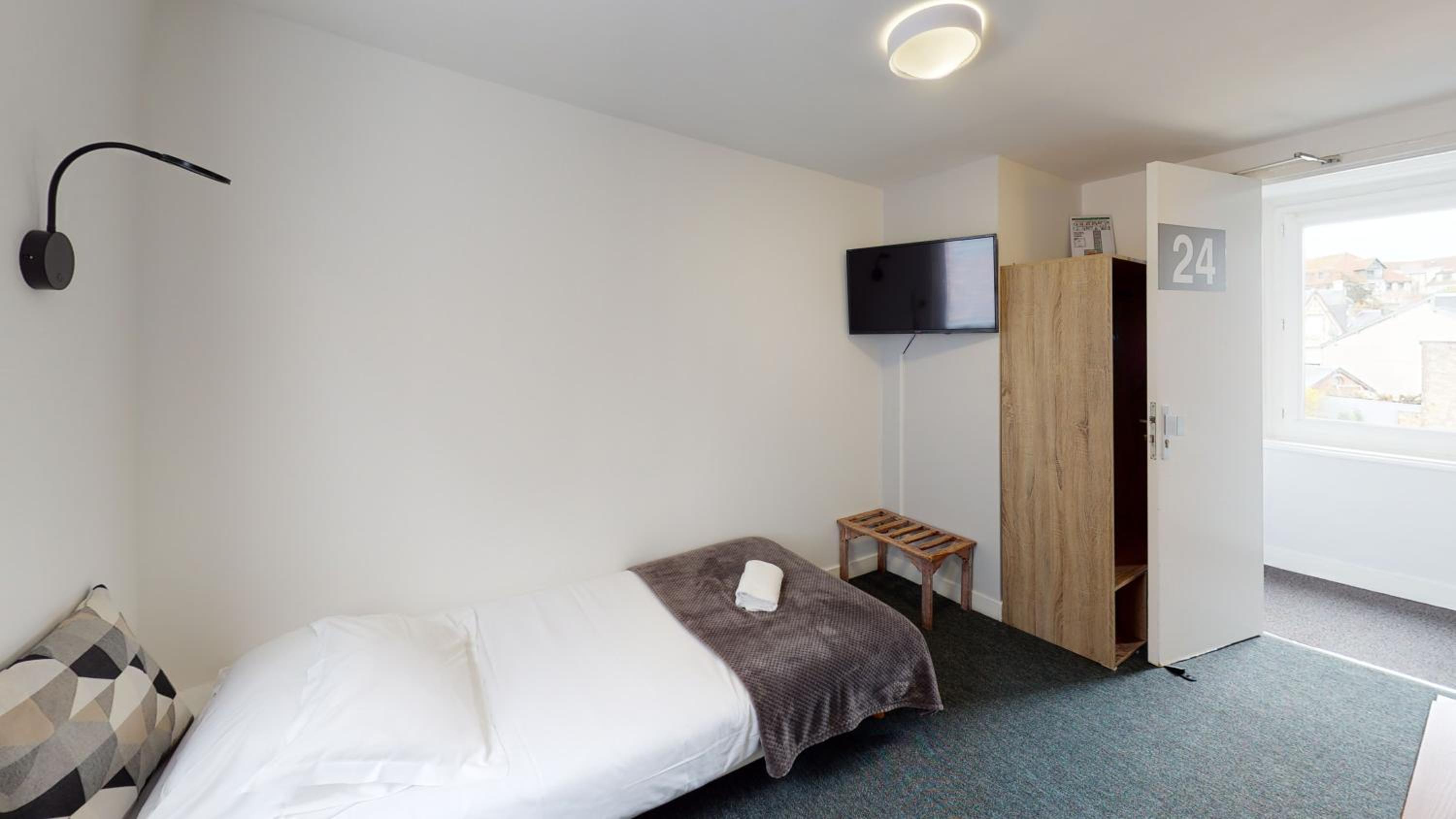 Single Room photo 2