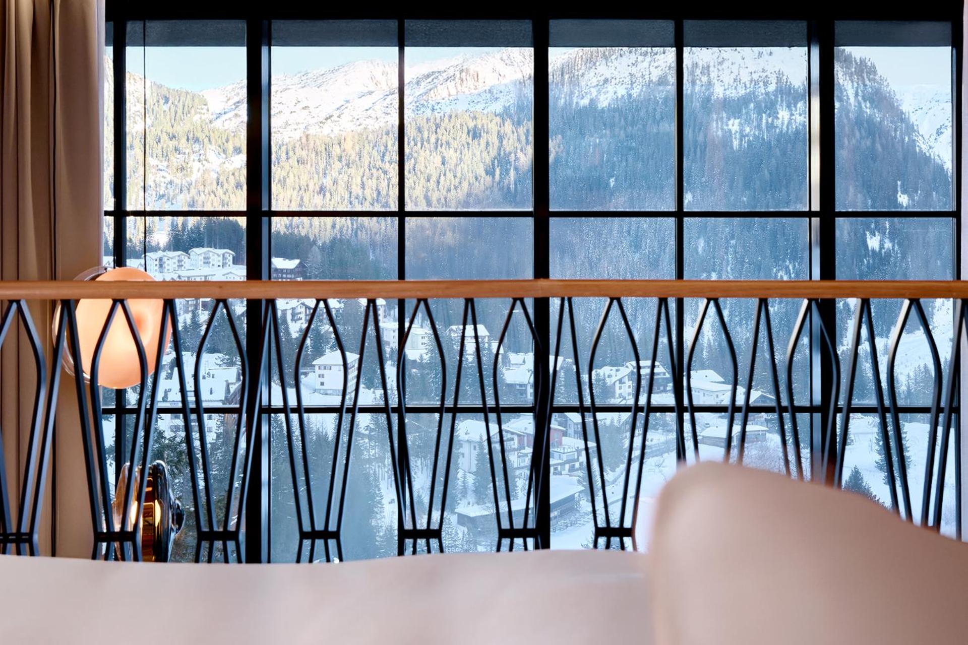 Lakeview Loft Chalet