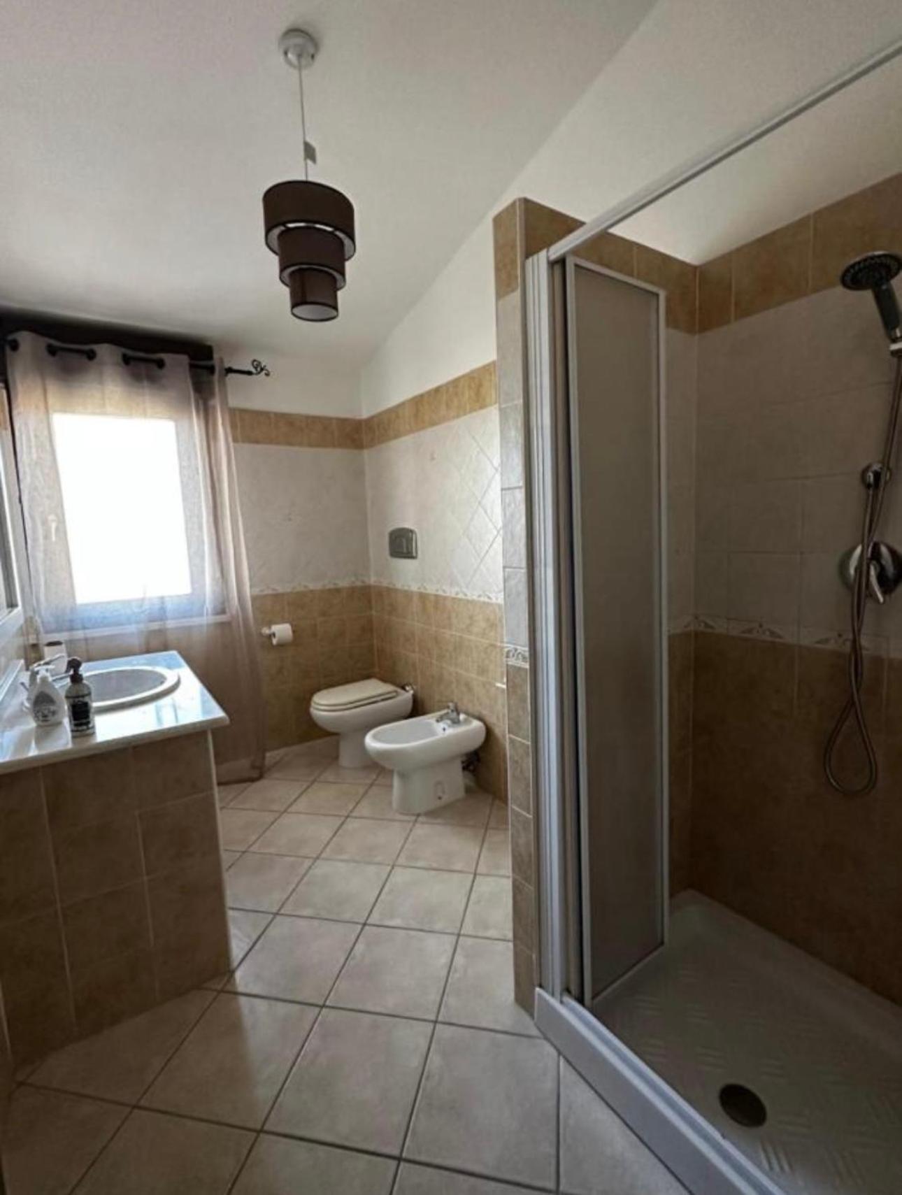 Family Two-Bedroom Apartment with View photo 2