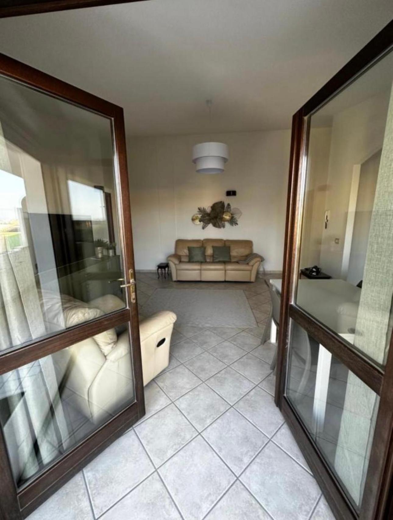 Family Two-Bedroom Apartment with View photo 3