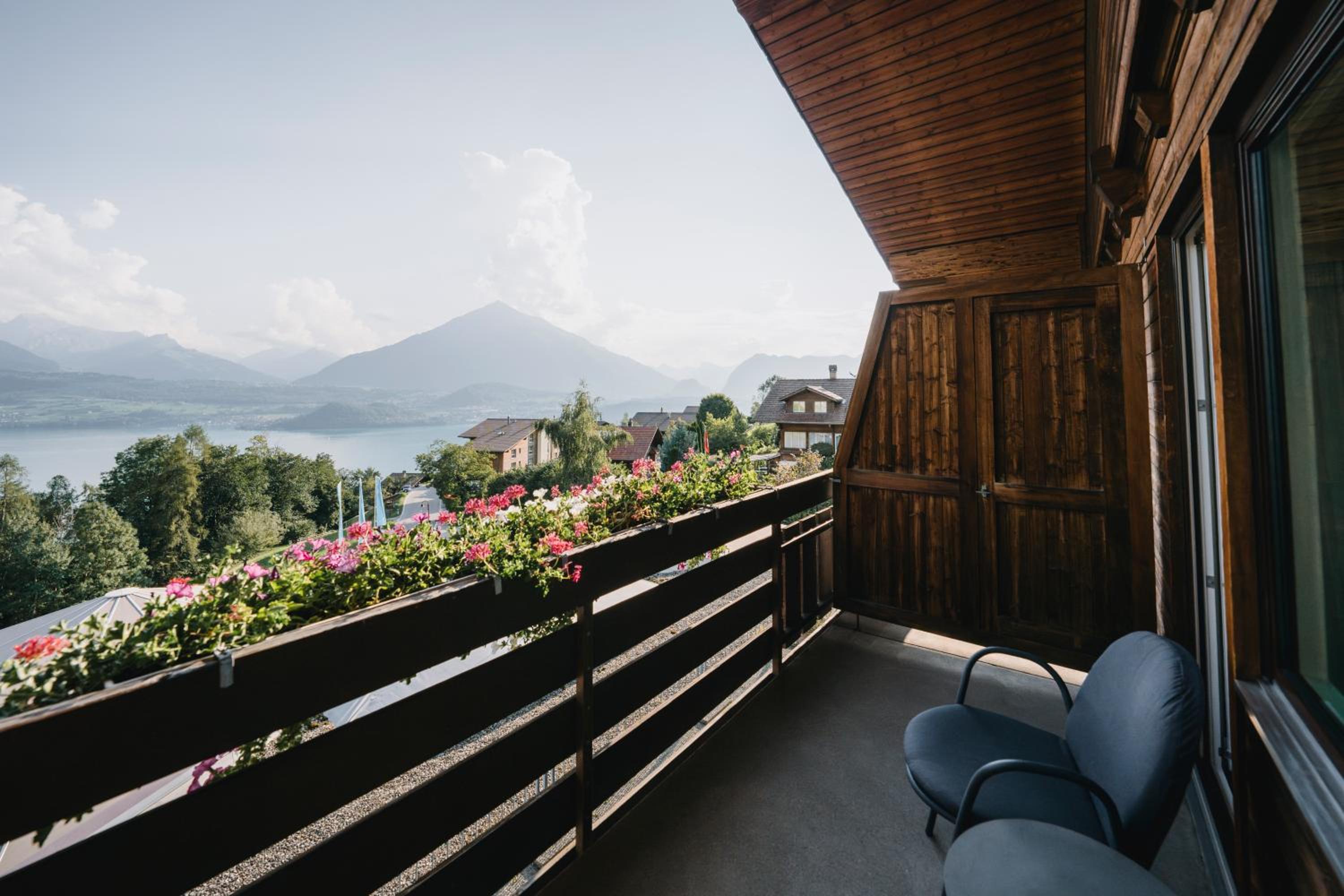 Economy Double Room With Lake View