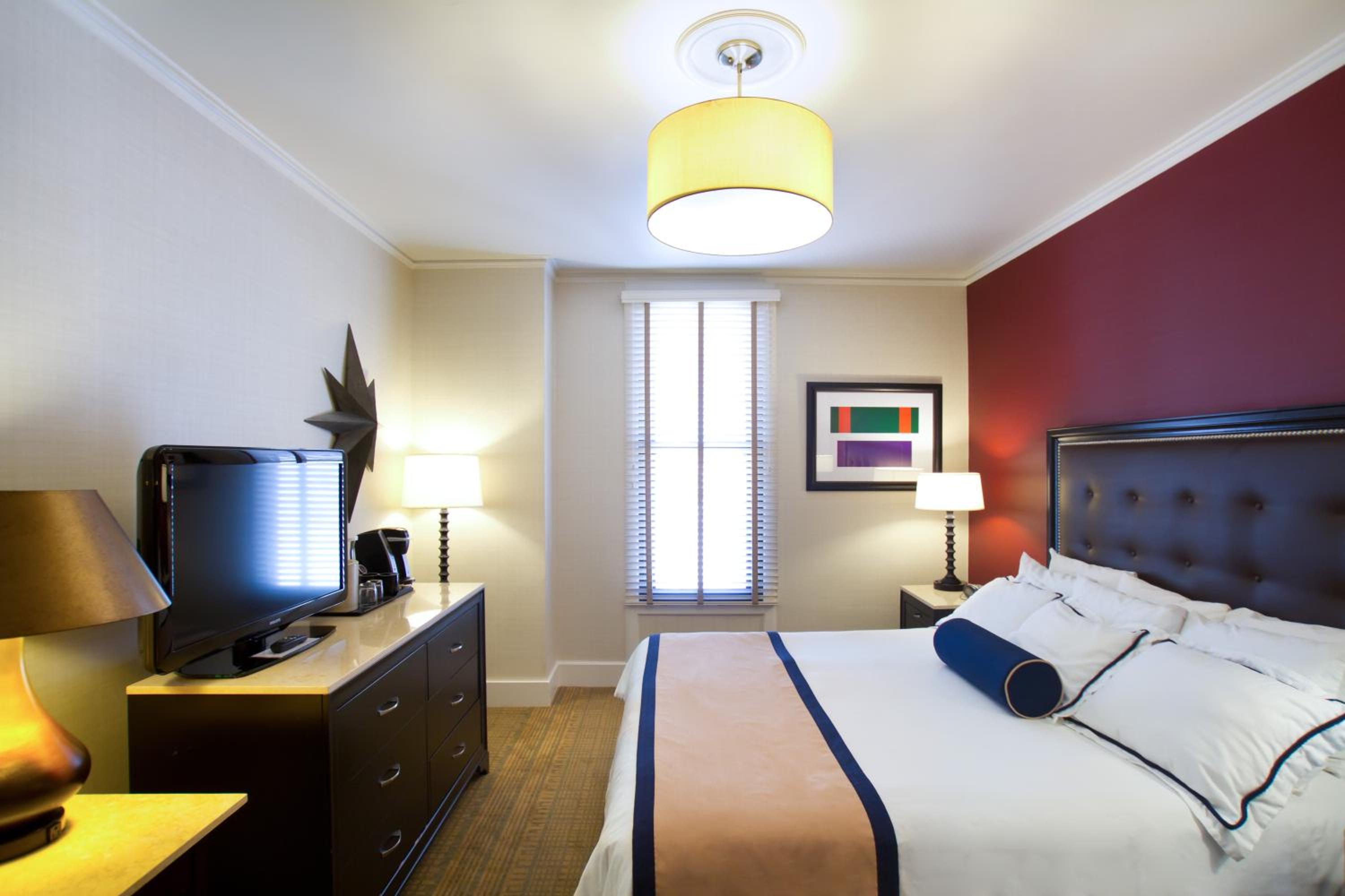 Queen Room