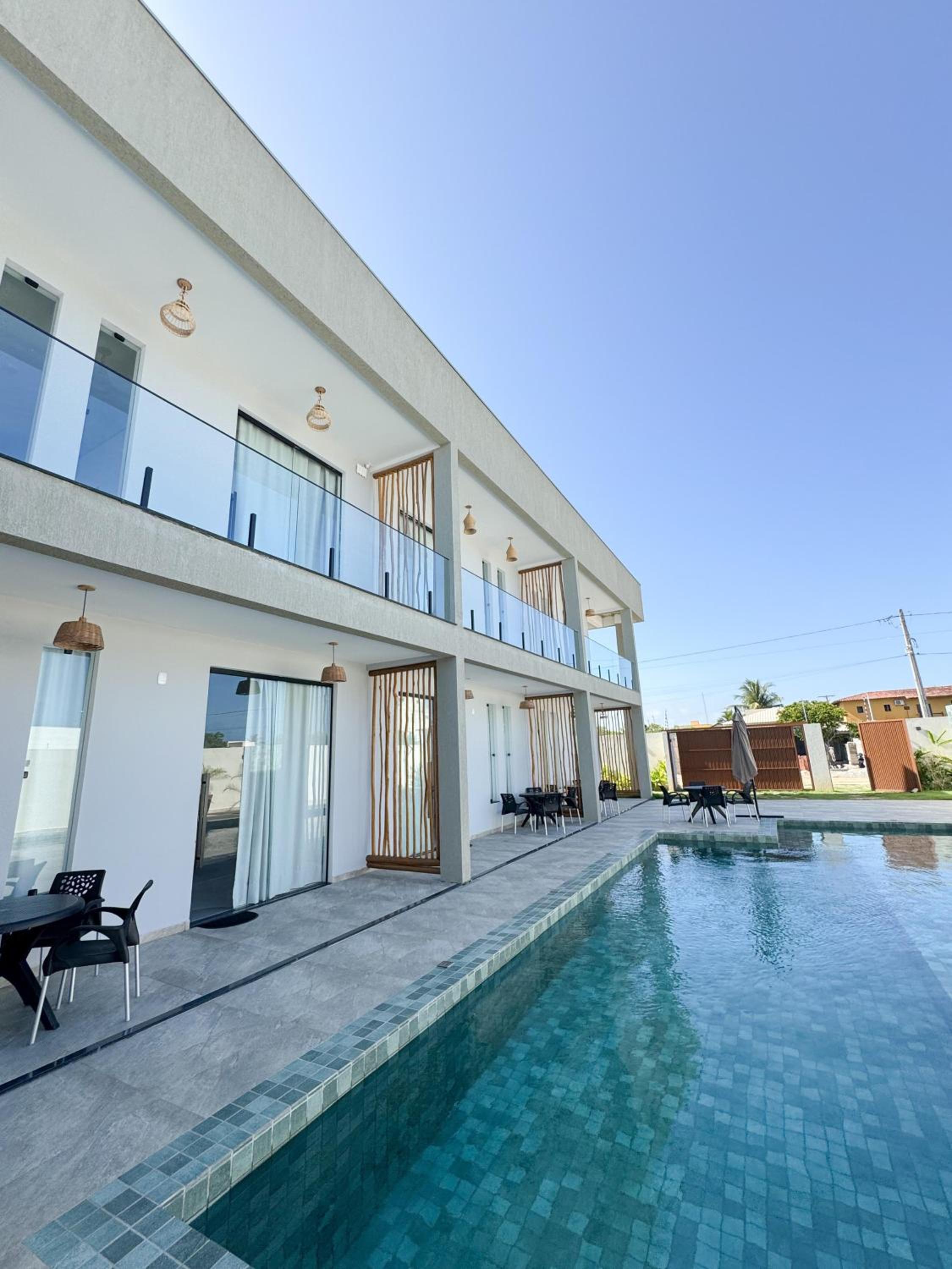 King Suite with Pool View photo 2