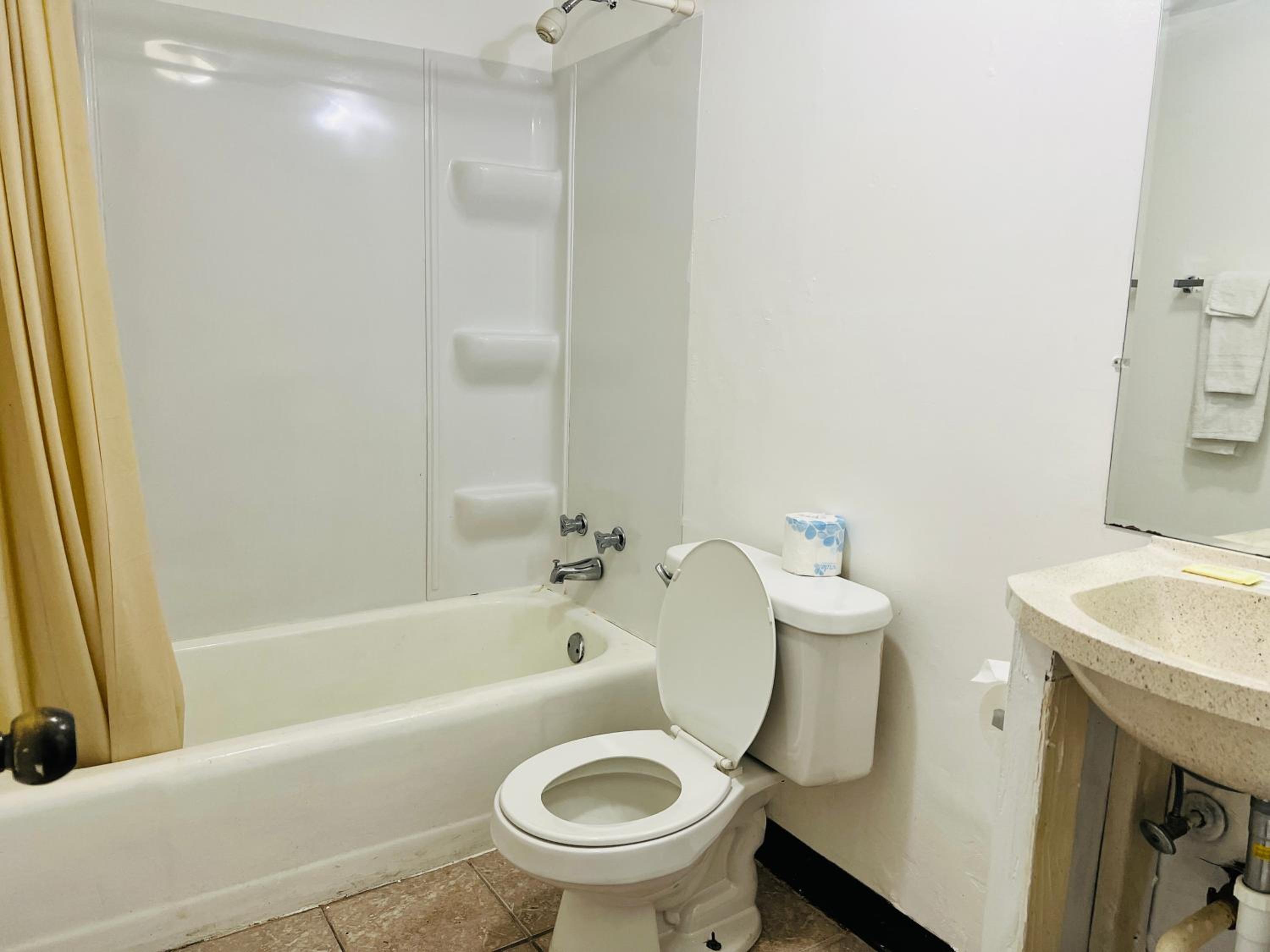 2 Full Beds Non-Smoking - Photo 3