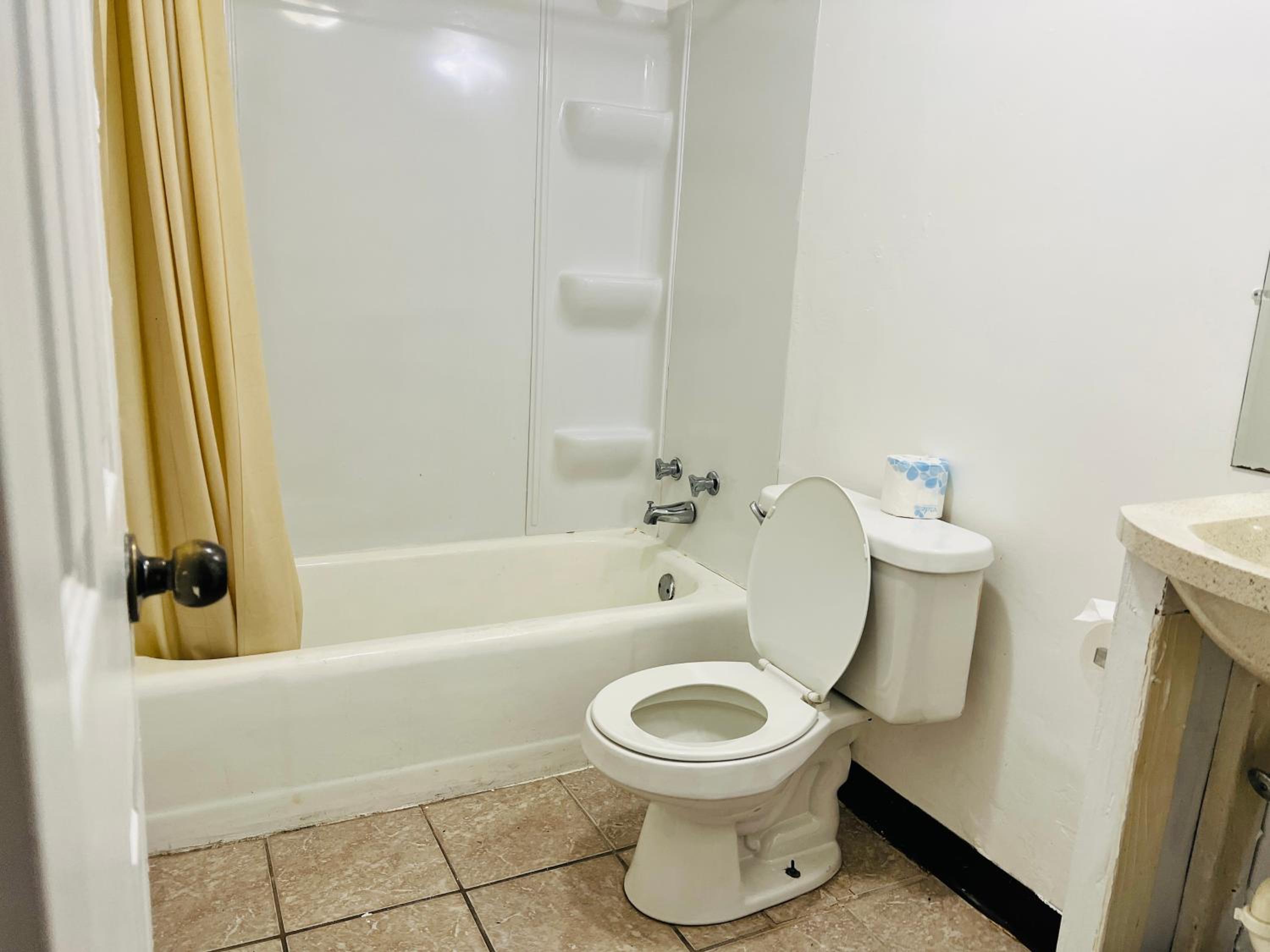 2 Full Beds Non-Smoking - Photo 4