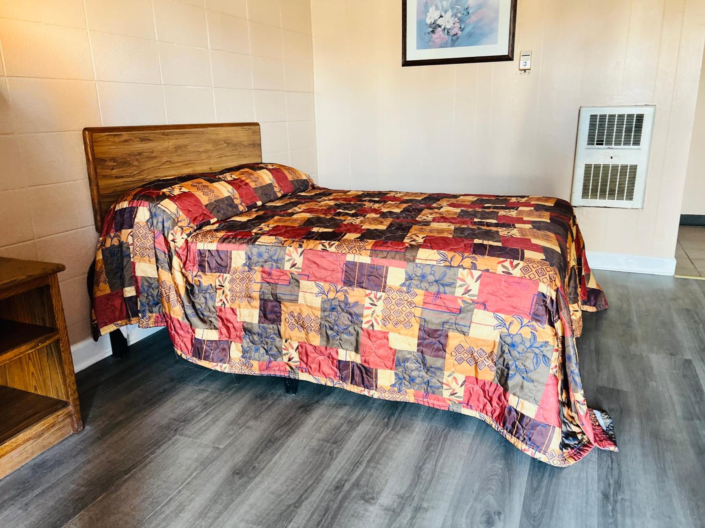 Full Bed Non-Smoking - Photo 10