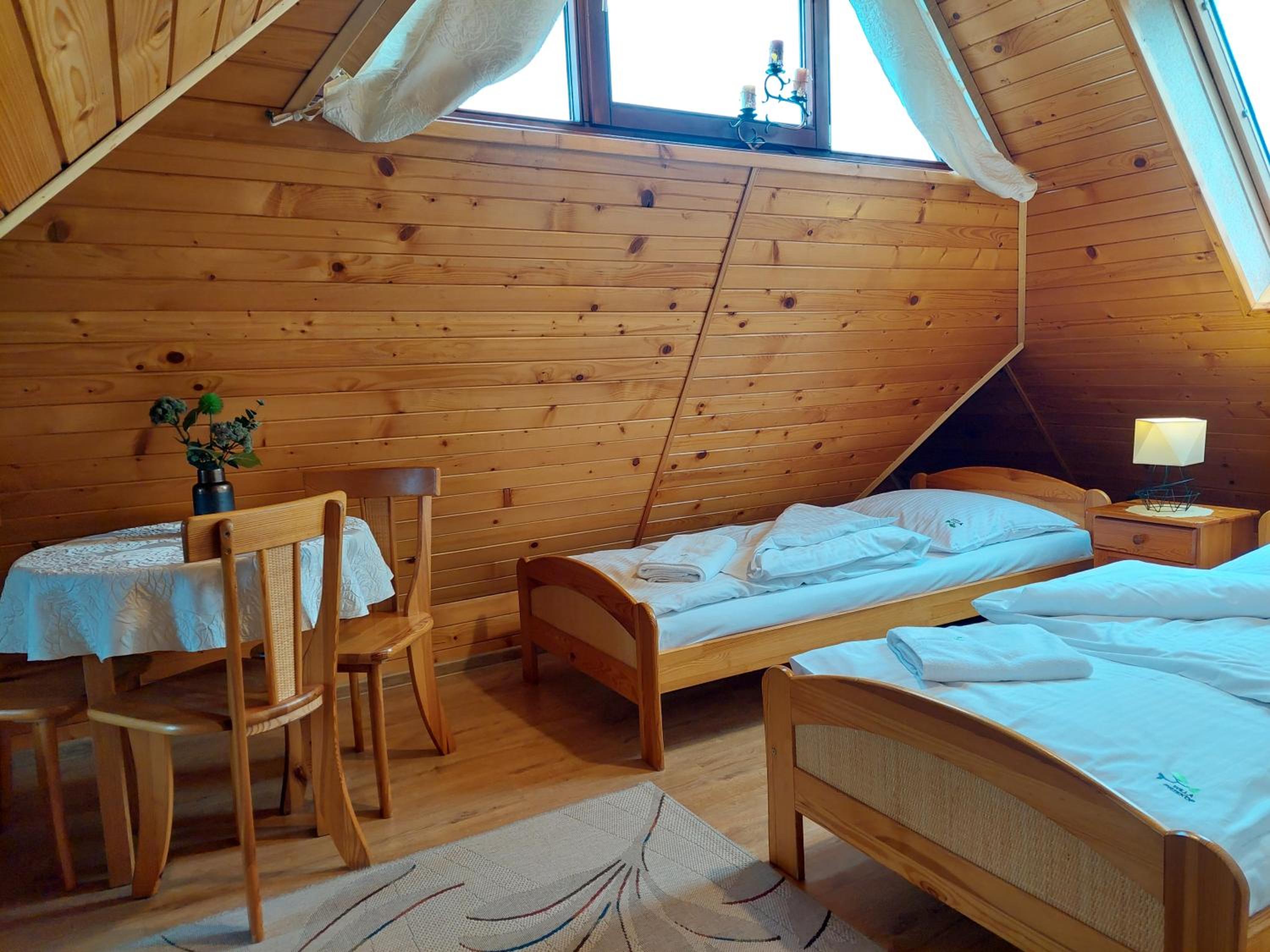 Two-Bedroom Apartment with View photo 3