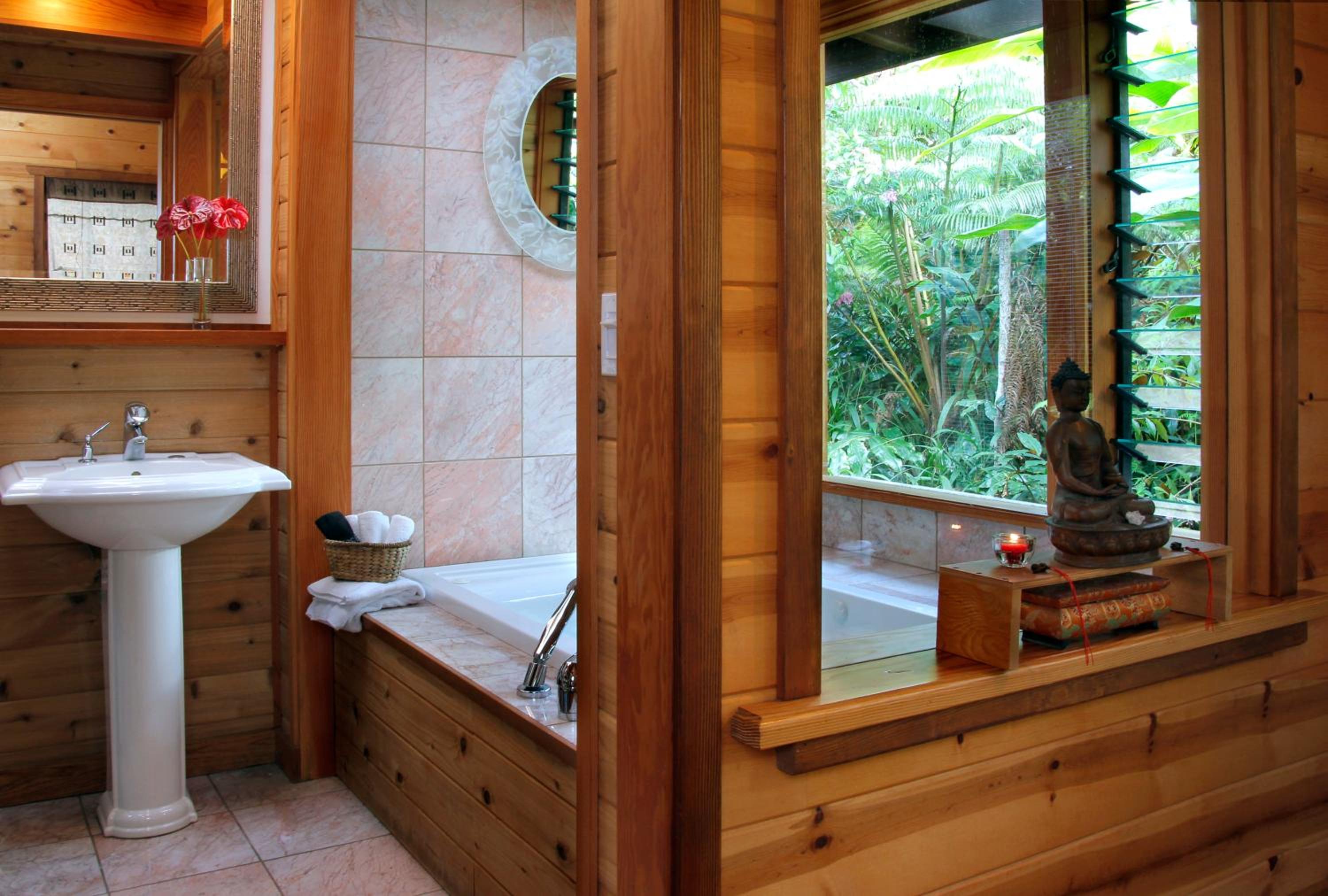 Rising Moon Suite photo 3