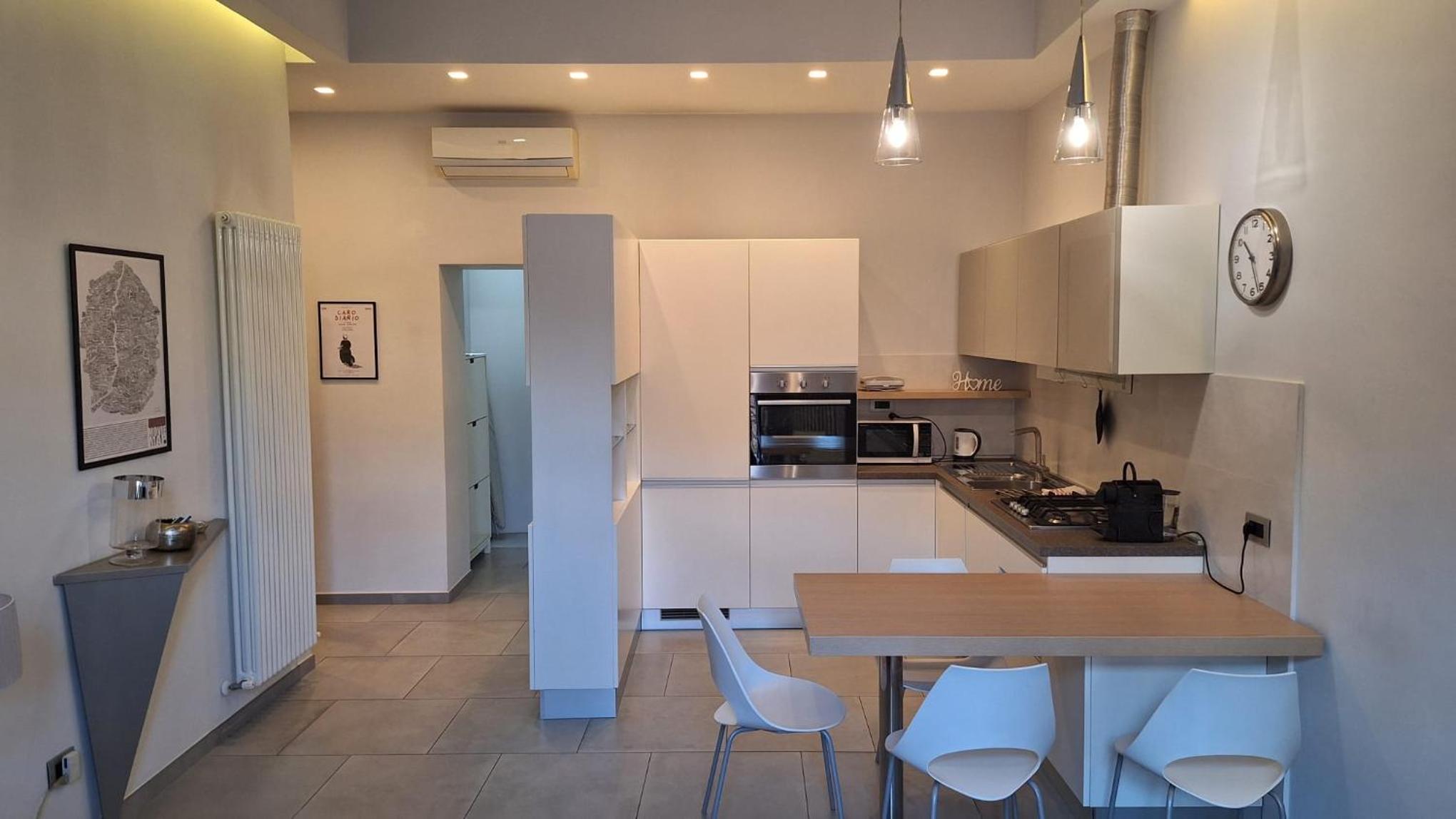 Studio Apartment with One Double Bed