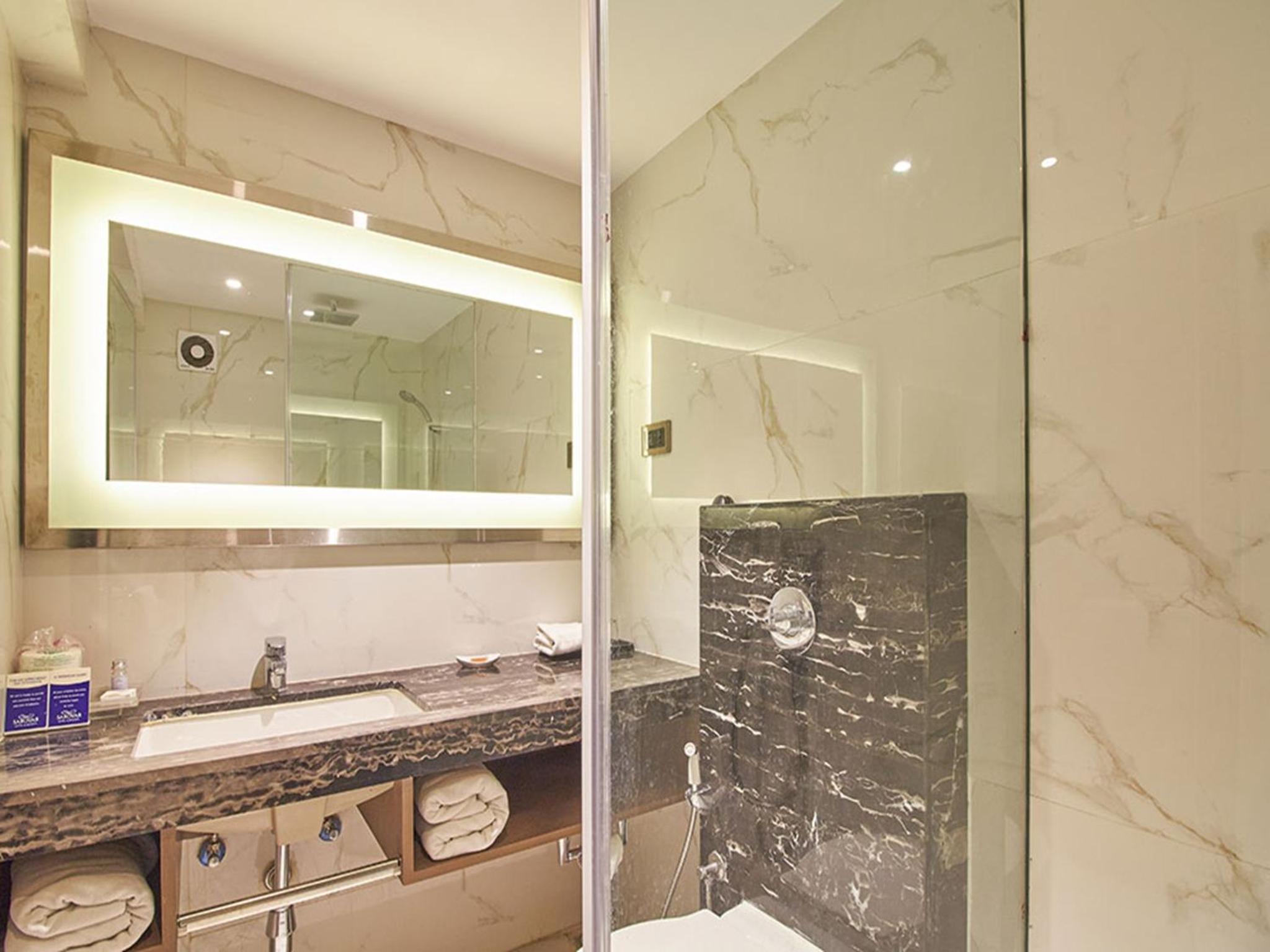 Superior Double or Twin Room (15% discount on food and soft beverage) - Photo 16