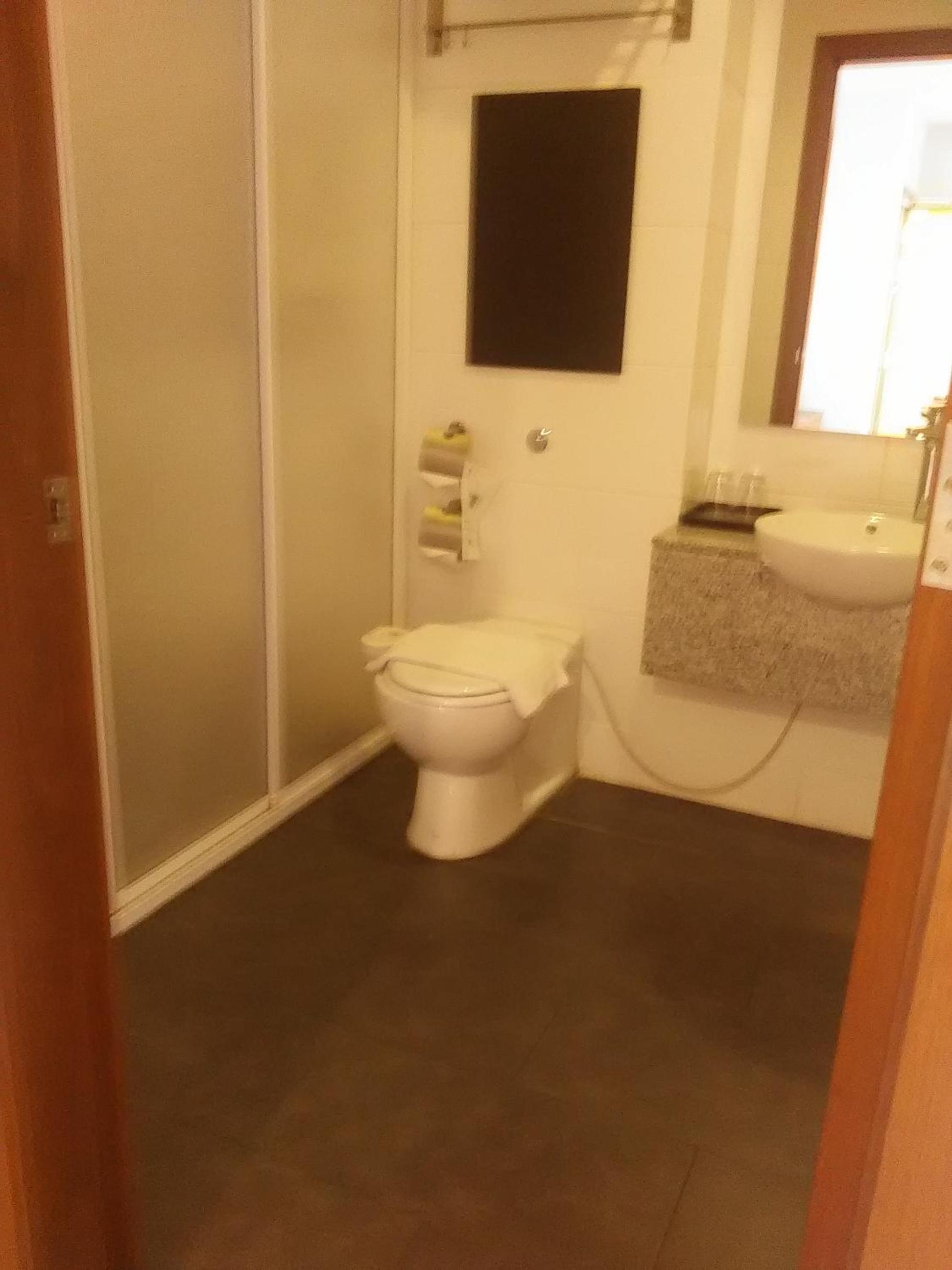 Superior Twin Room - Photo 4