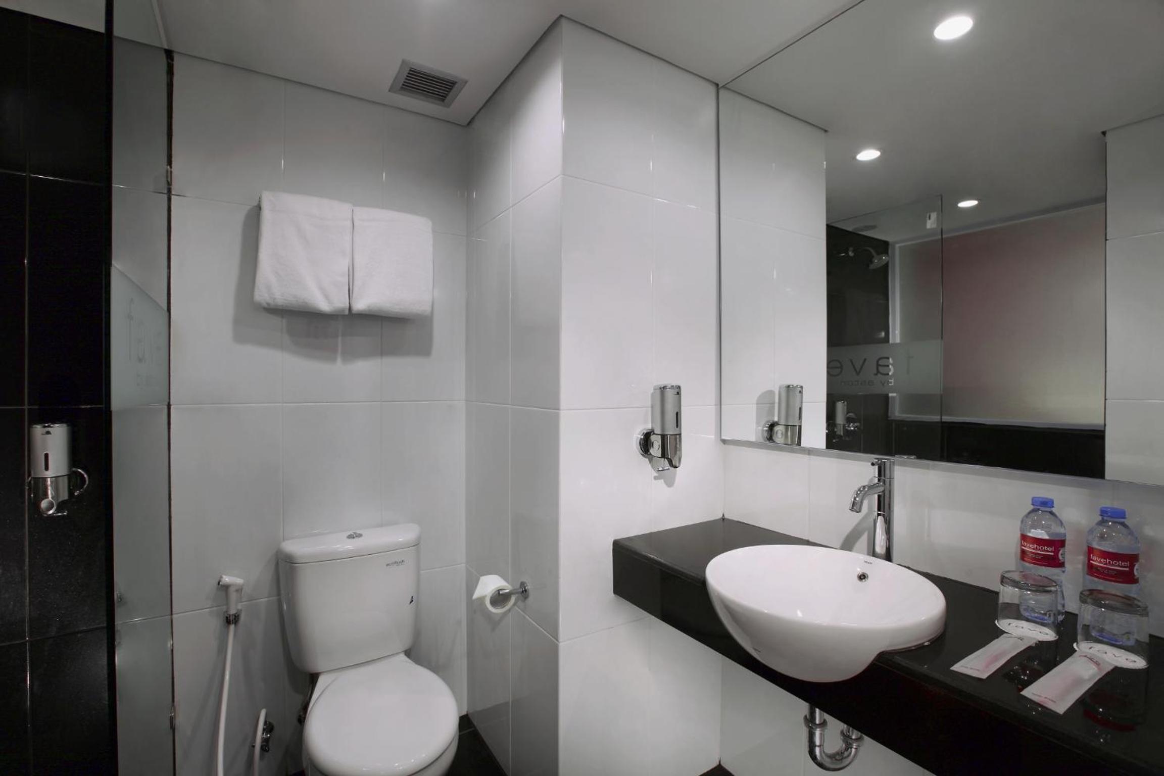 Superior Double or Twin Room photo 2