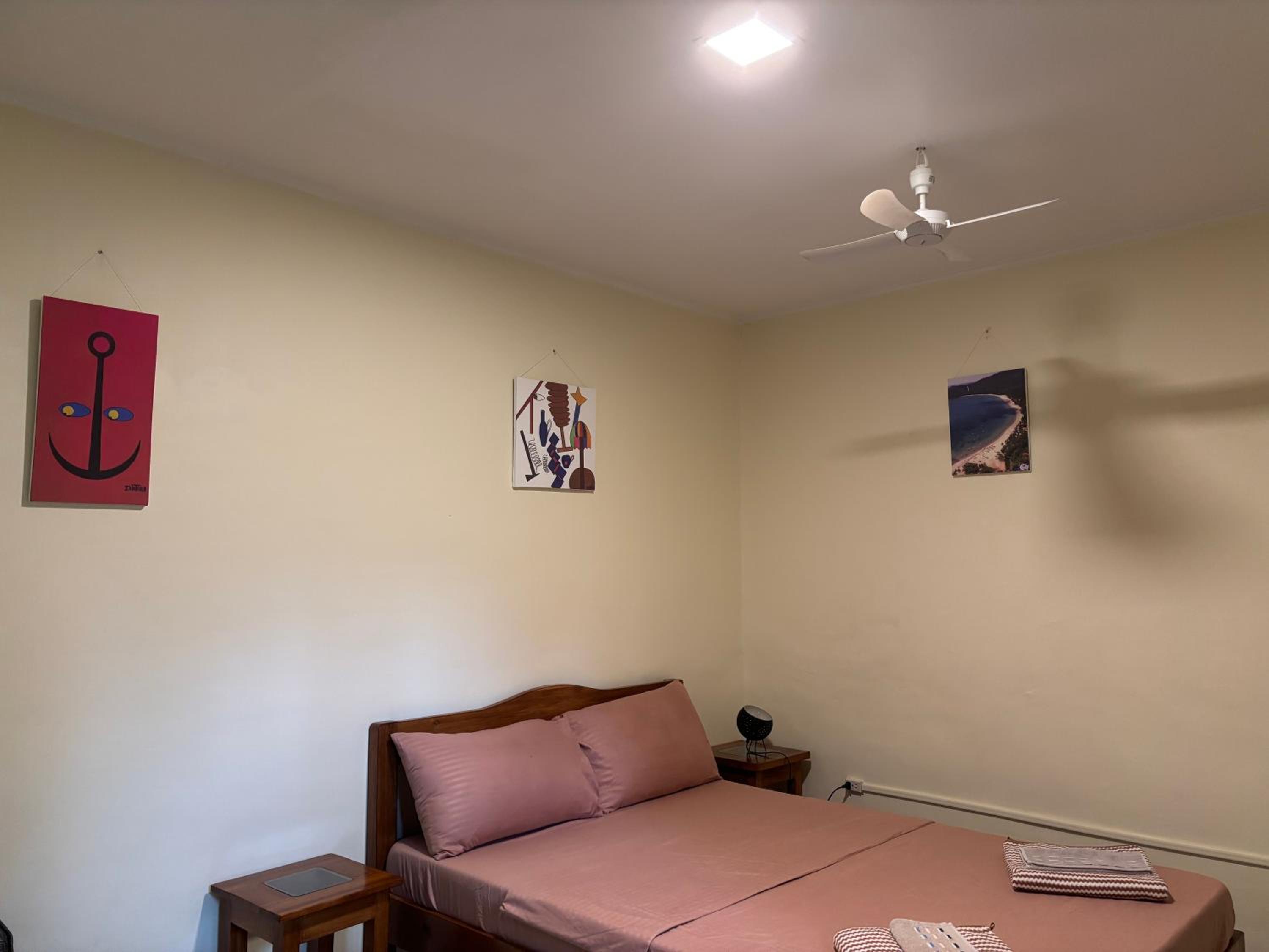 Triple Room with Private Bathroom photo 1