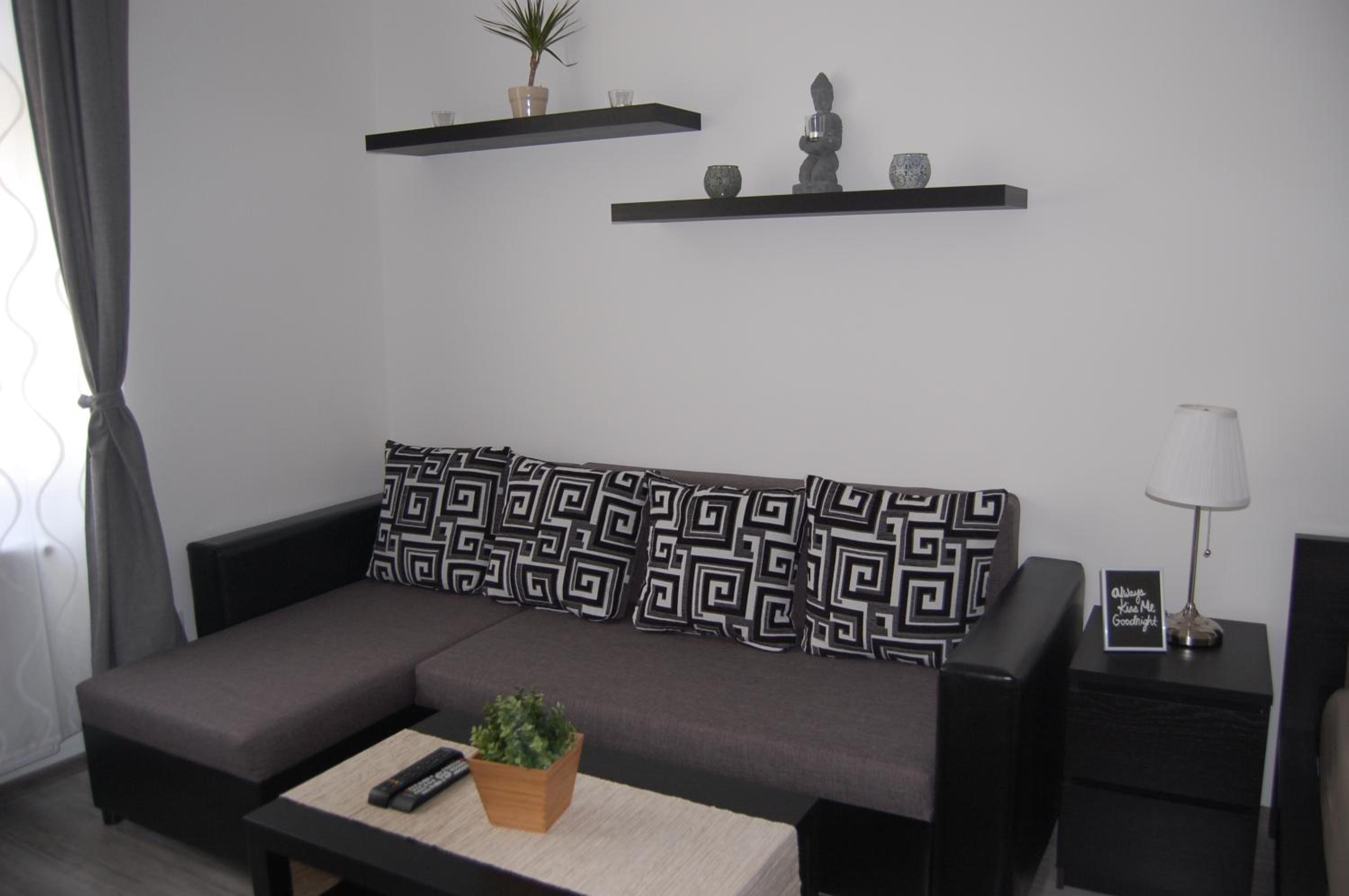 Apartment - Photo 31