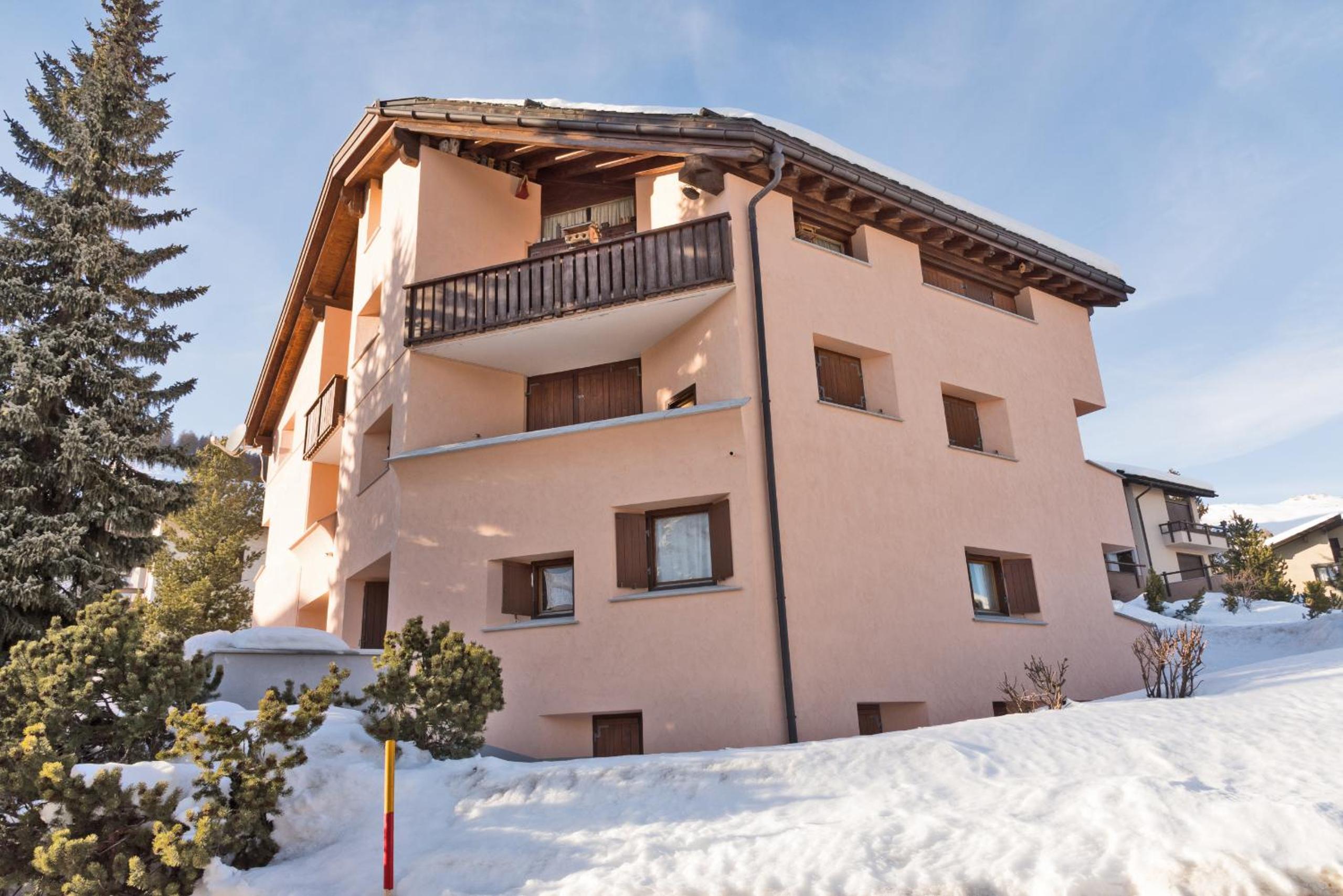Maisonette photo 1